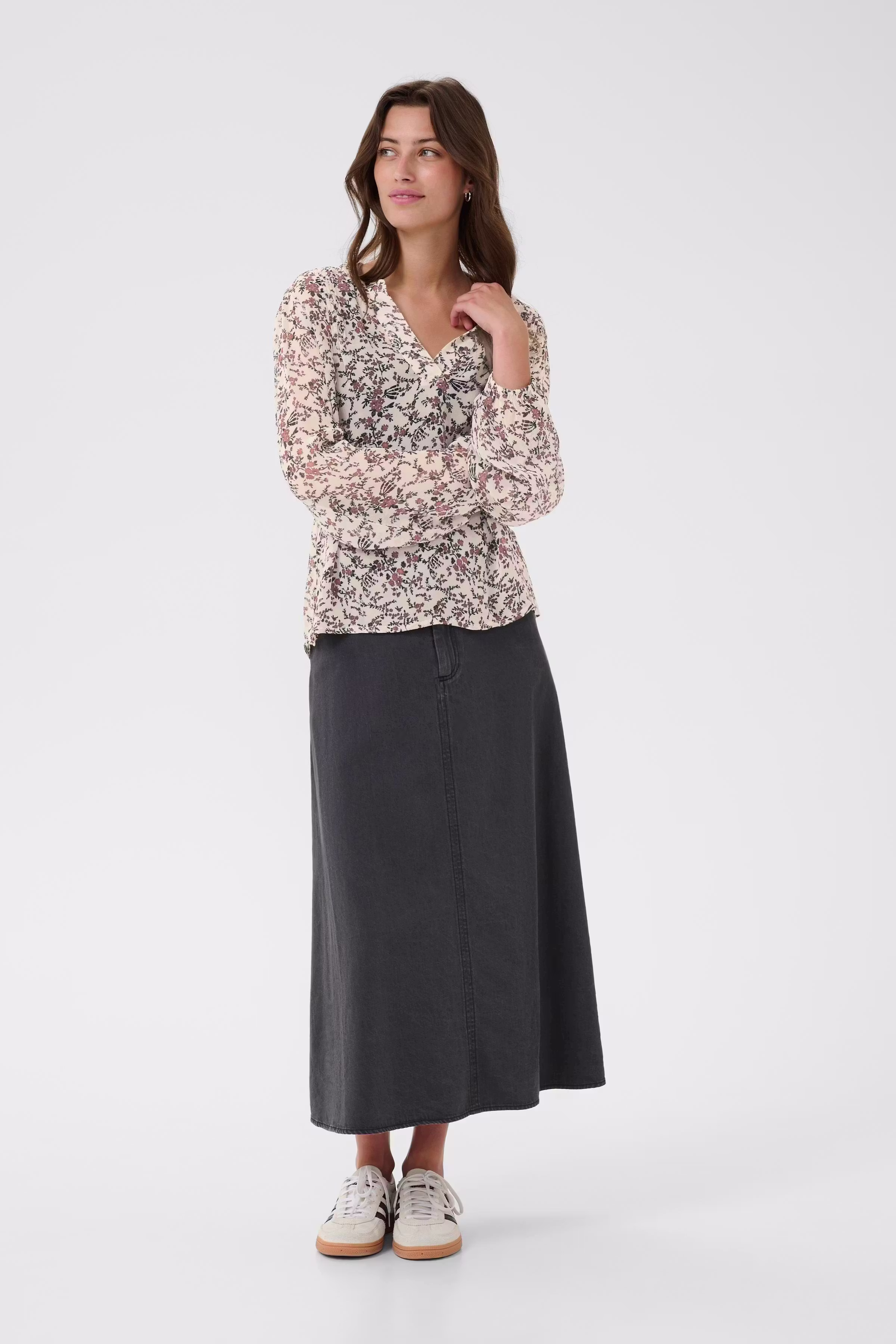 SandiPW Bluse LOOKBOOK FRONT 30309960-304225