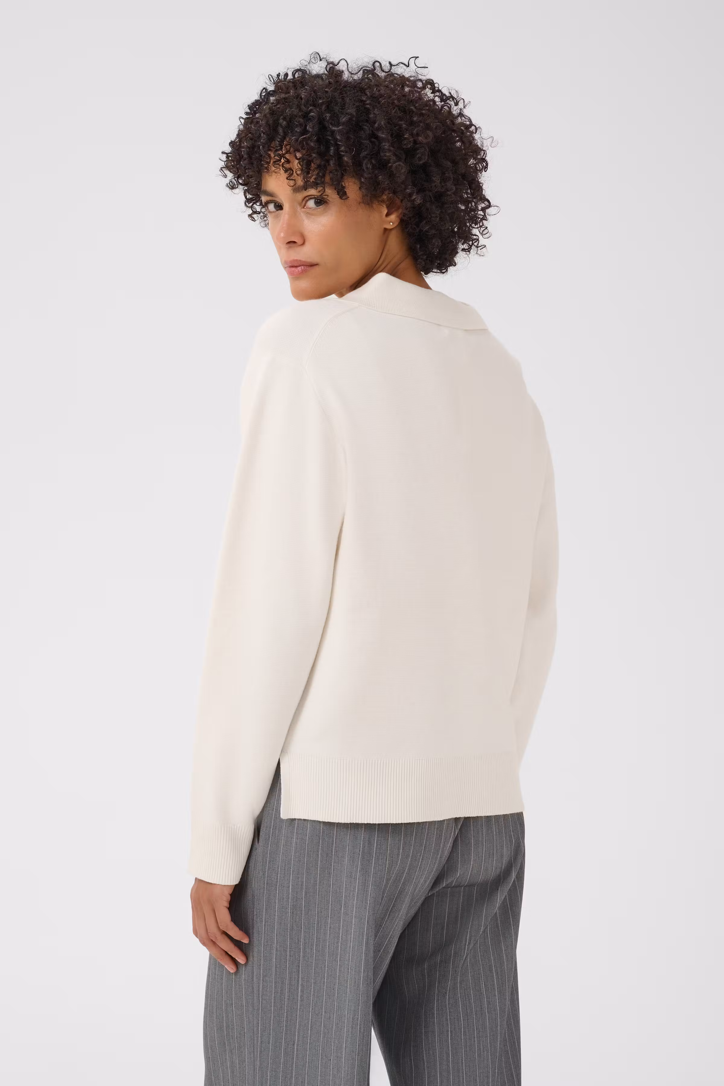 DyvekePW Pullover LOOKBOOK BACK 30311122-110701