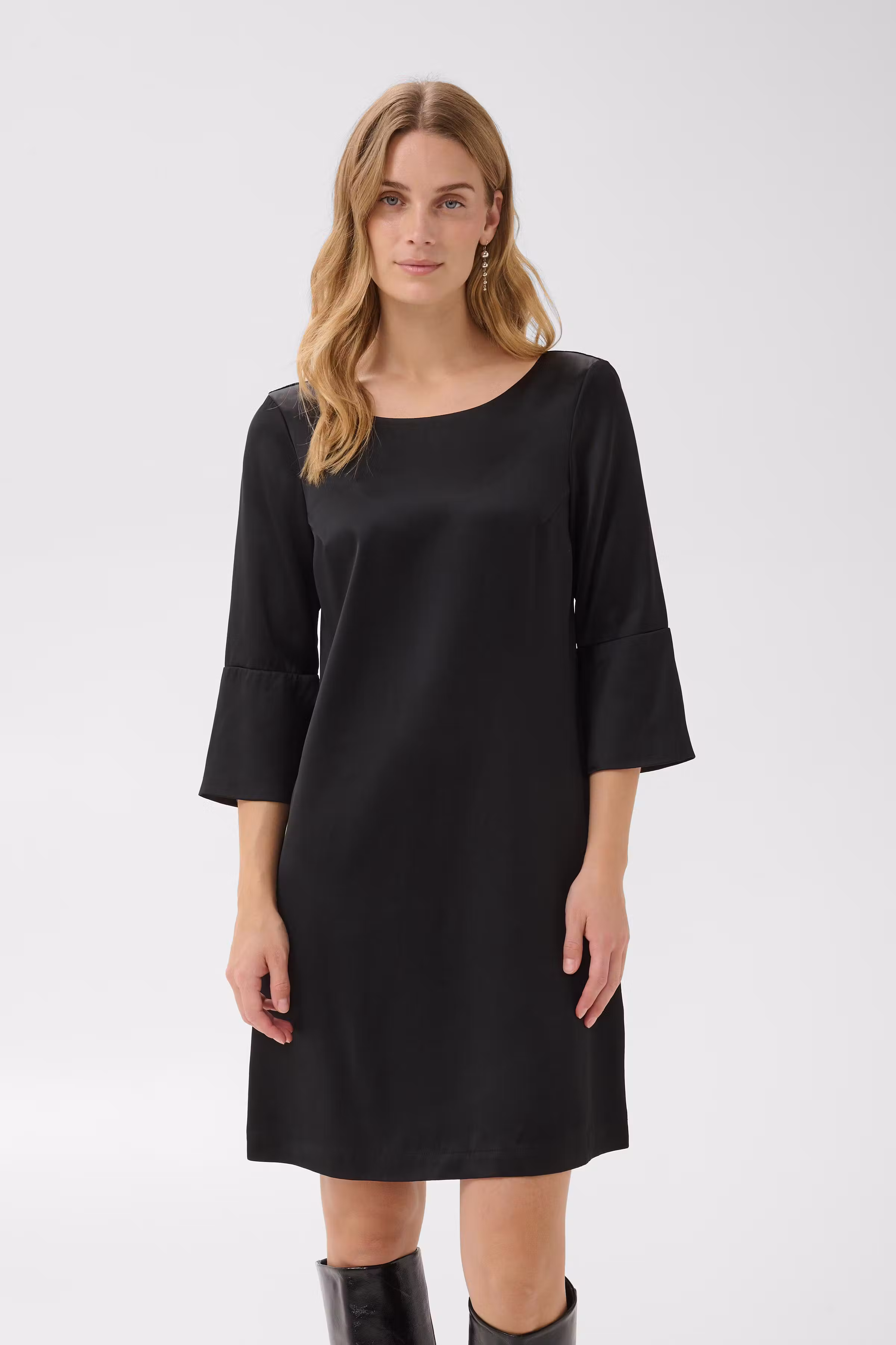 DalaiPW Klänning LOOKBOOK FRONT 30310928-194008