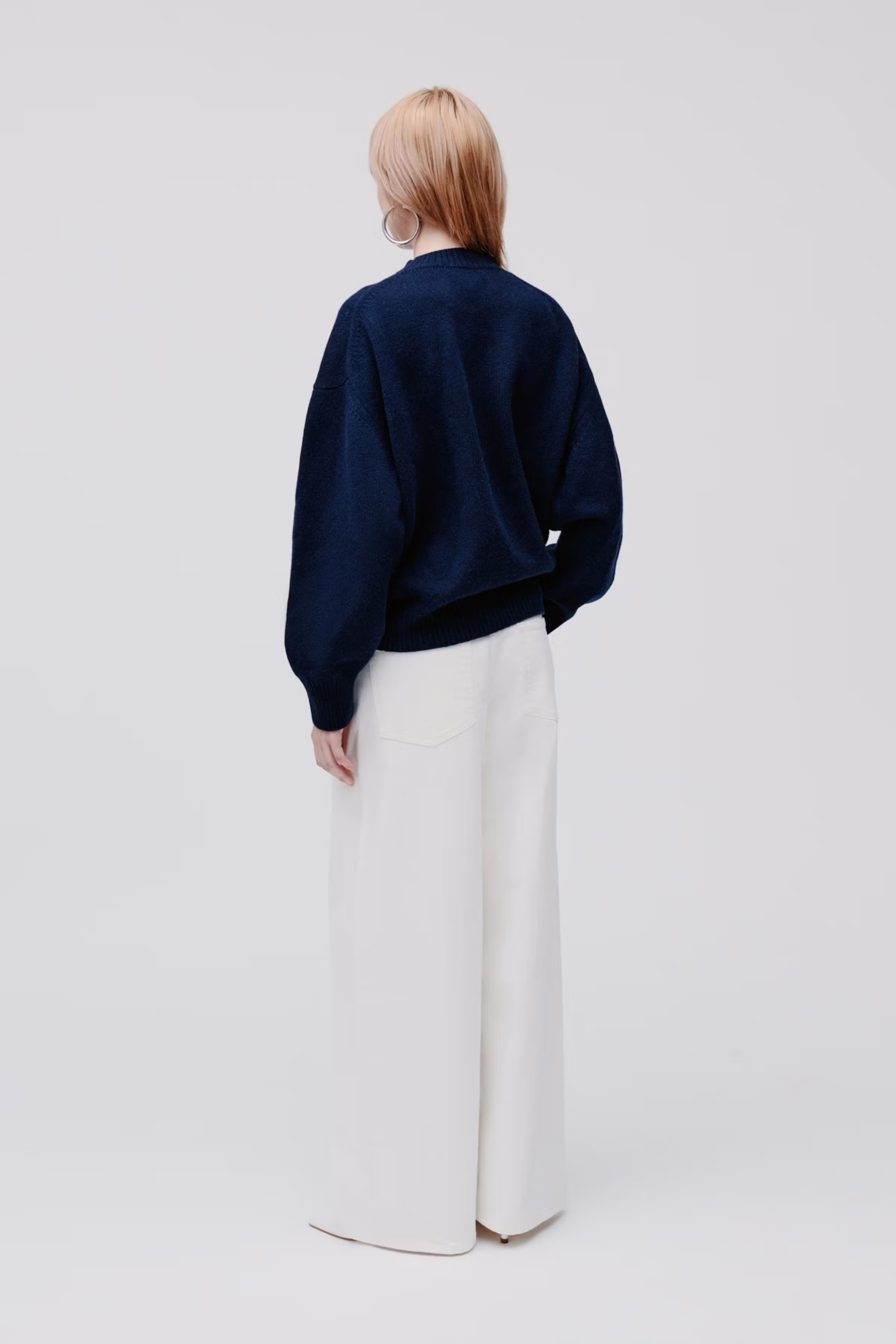 KASSIDY Pullover LOOKBOOK BACK 30600506-BL900