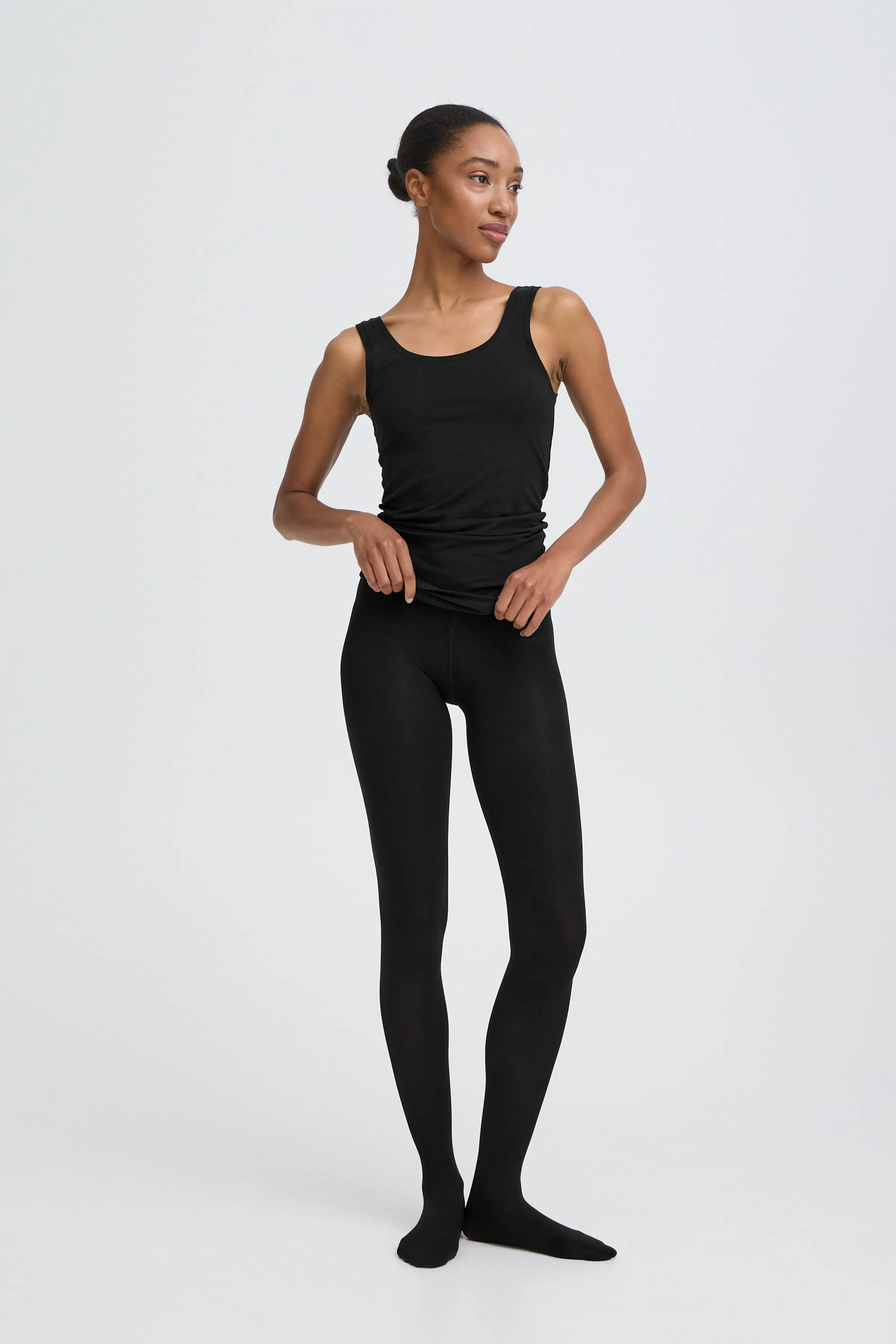 BXWIKKA TIGHTS 2-pakning LOOKBOOK FRONT 20811385-200451
