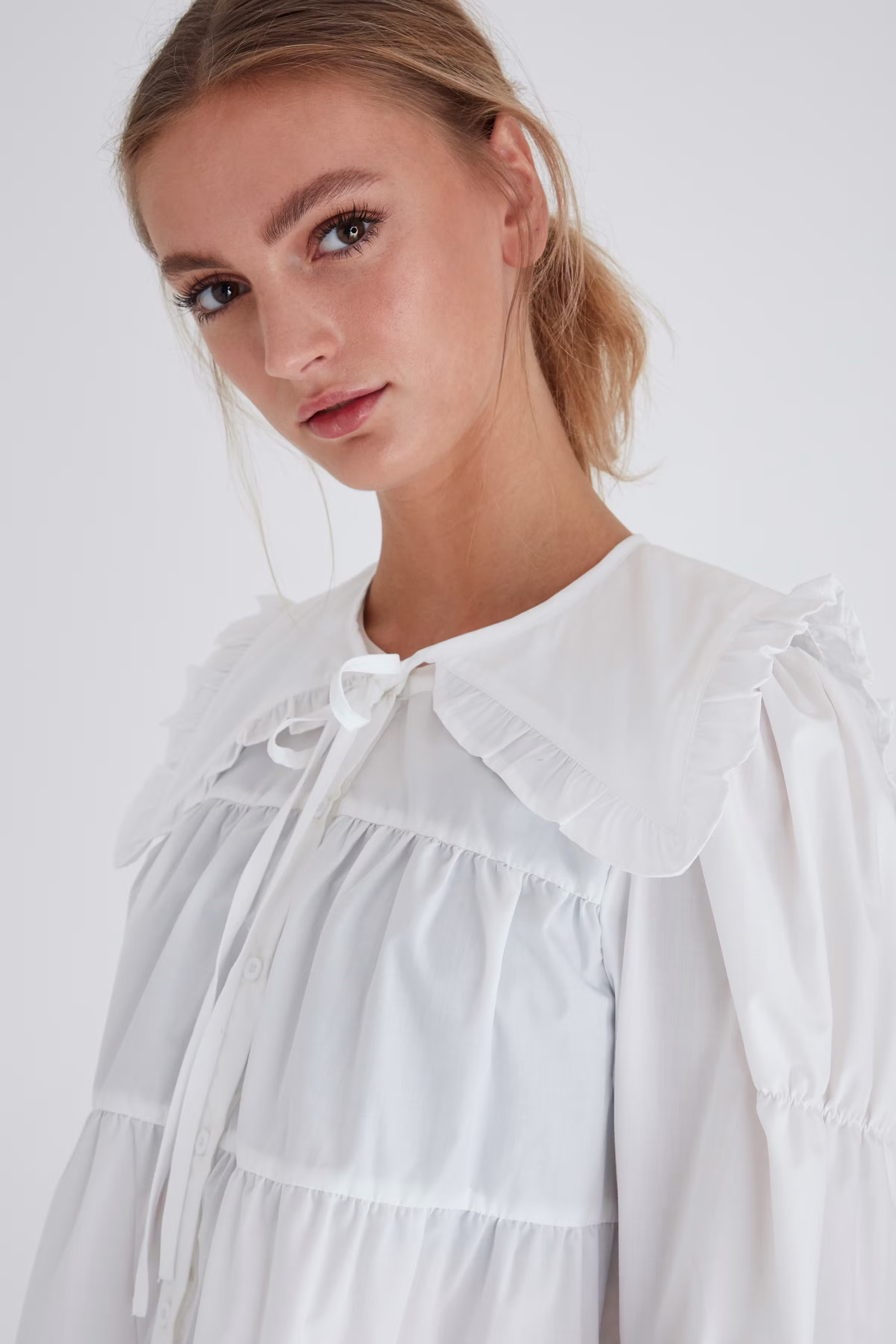 Skjerf LOCATION NONE 20113998-114201