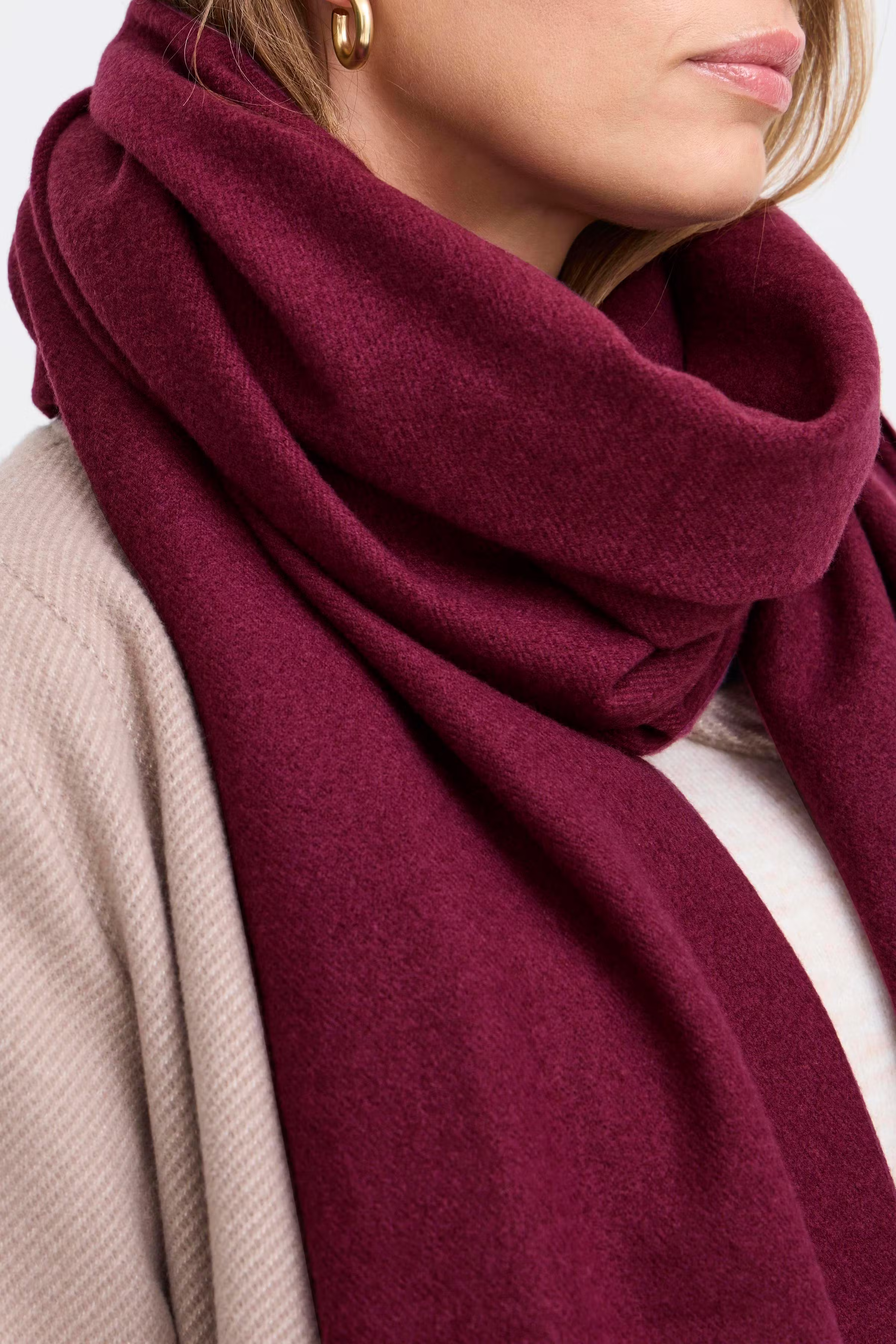 FRPASMIRA Skjerf LOOKBOOK FRONT 20616170-1916191