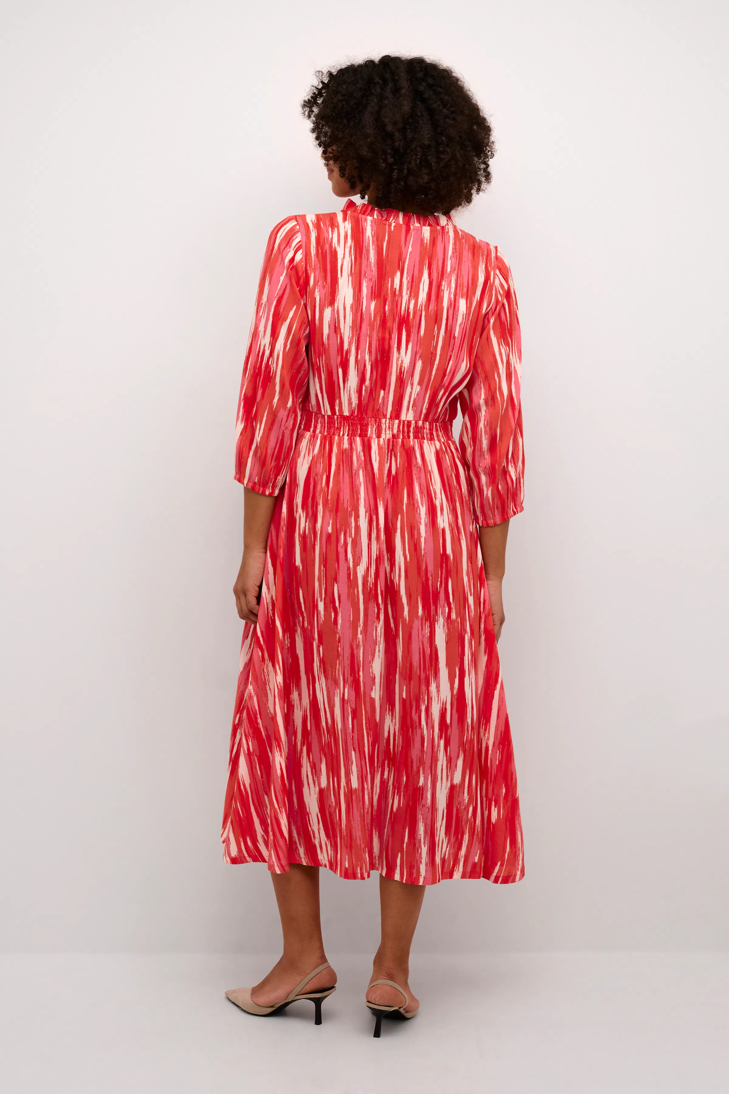 KAariana Kjole LOOKBOOK BACK 10552342-106844