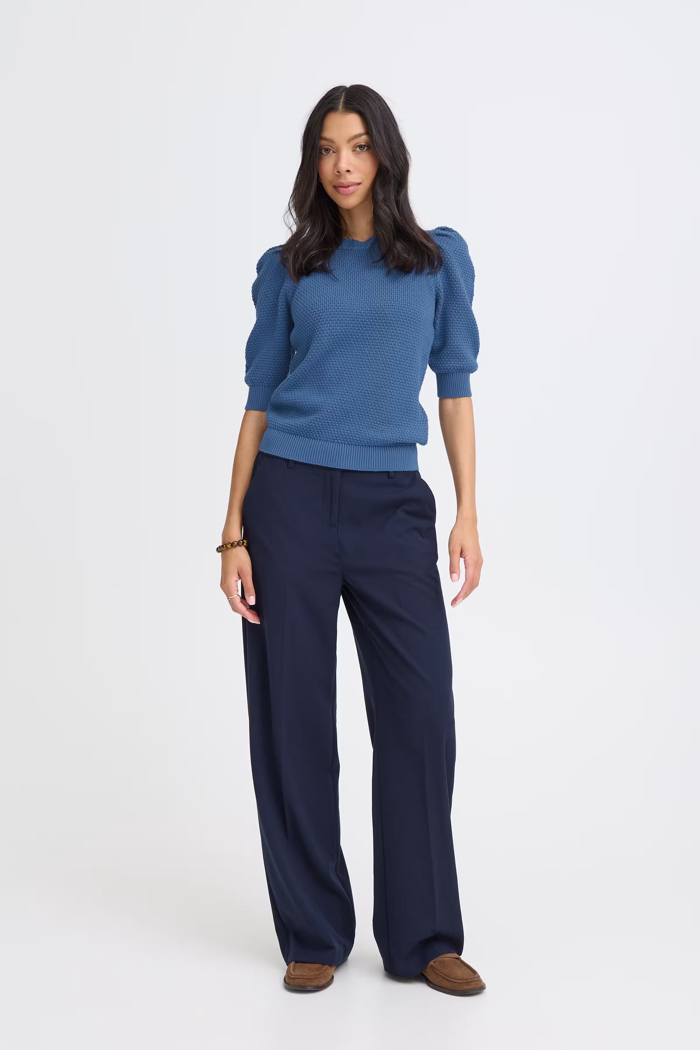 BYMIKALA Pullover LOOKBOOK FRONT 20811028-194030