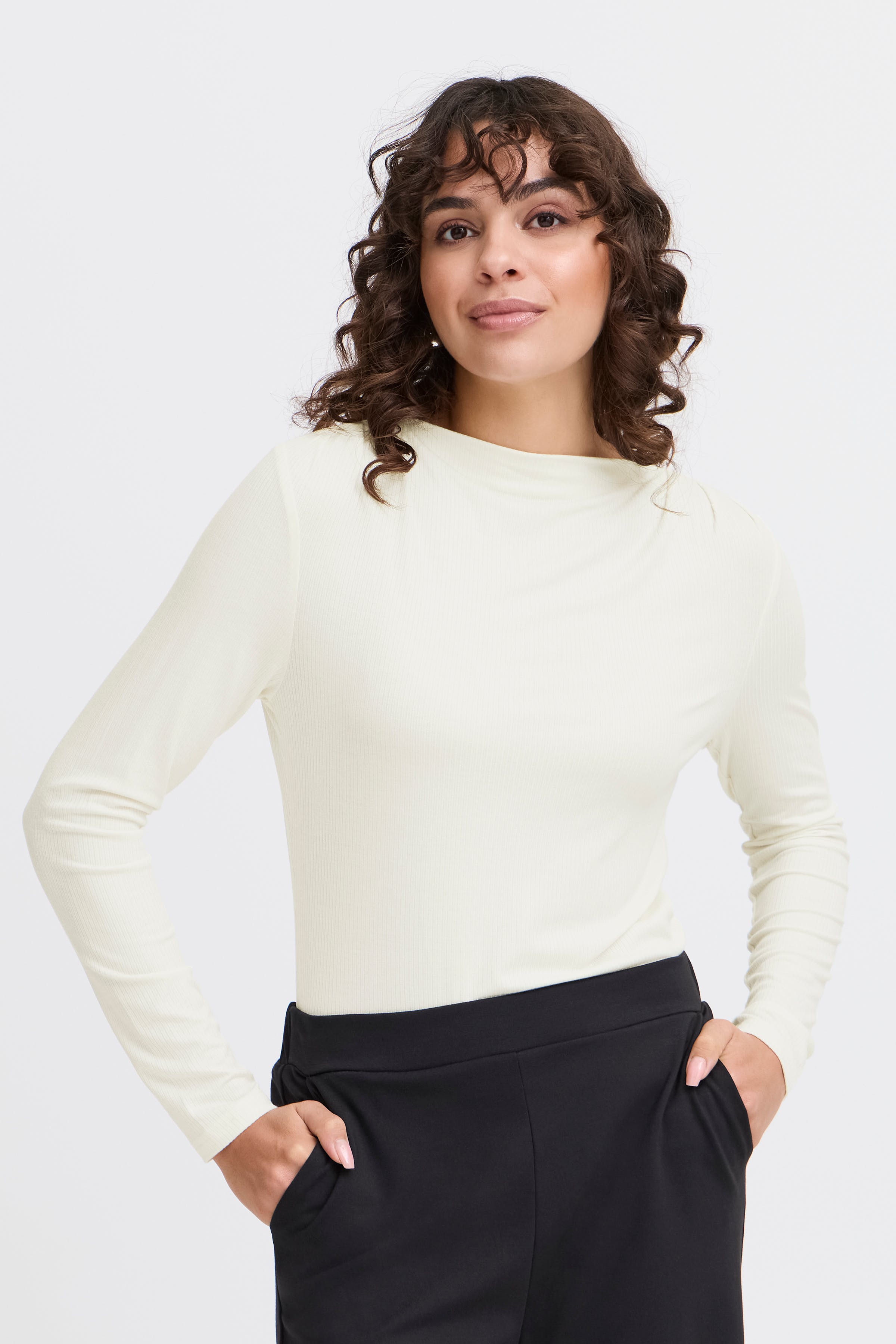 FRREGINA T-shirt LOOKBOOK FRONT 20614874-200103