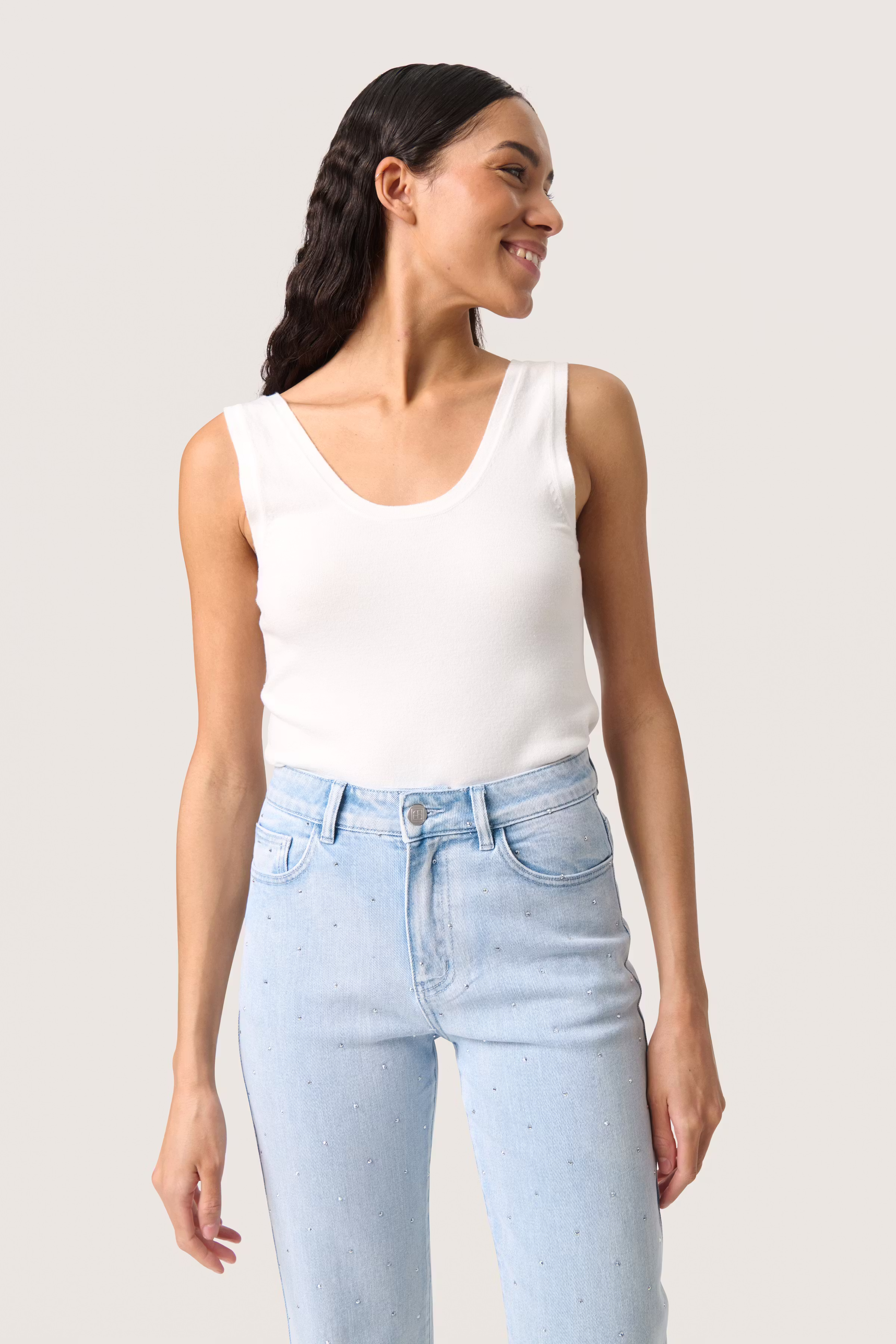 SLSpina Top LOOKBOOK FRONT 30408291-111001