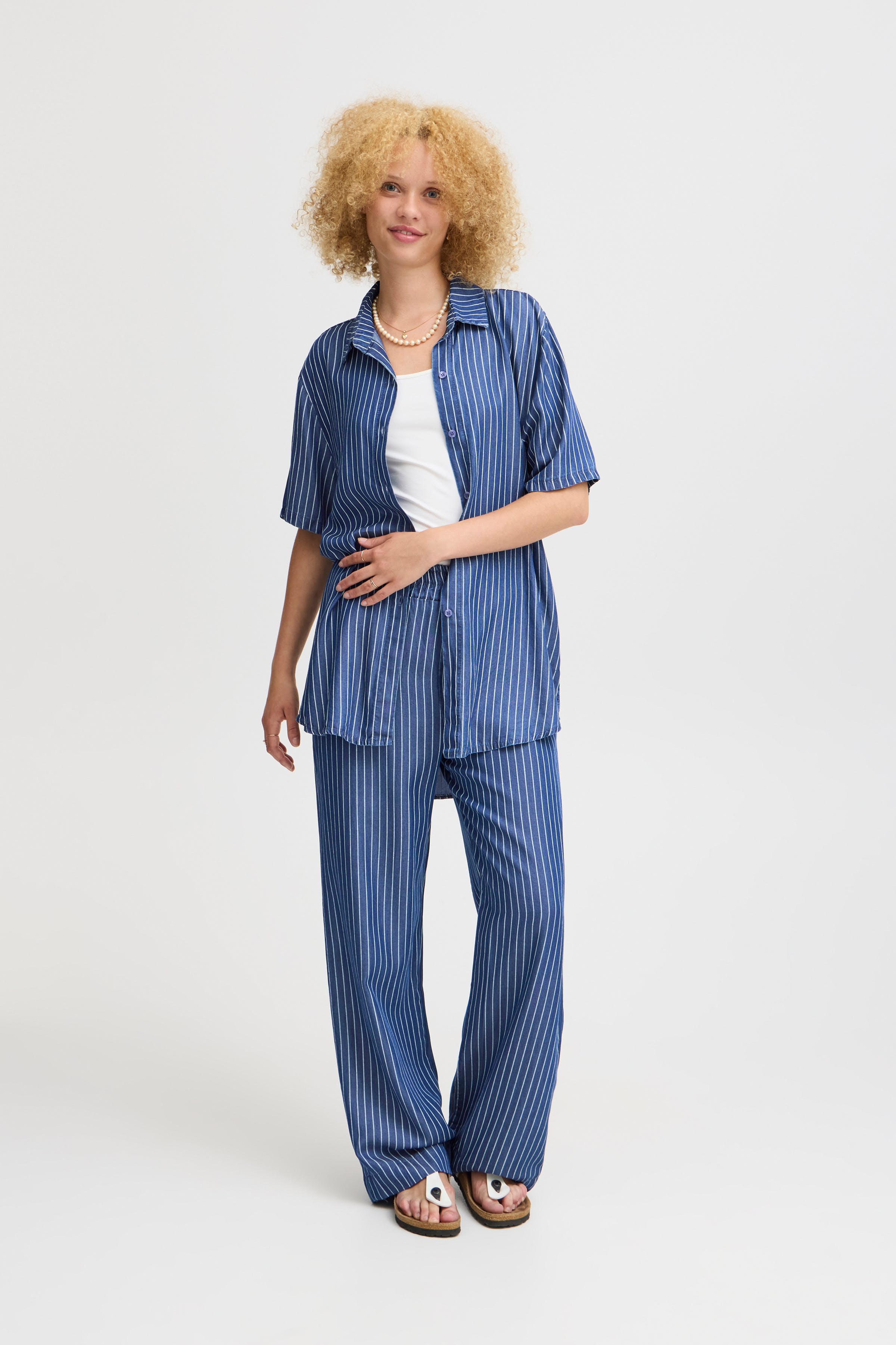 SBJARUSKA Blouse LOOKBOOK FRONT 22100623-204834
