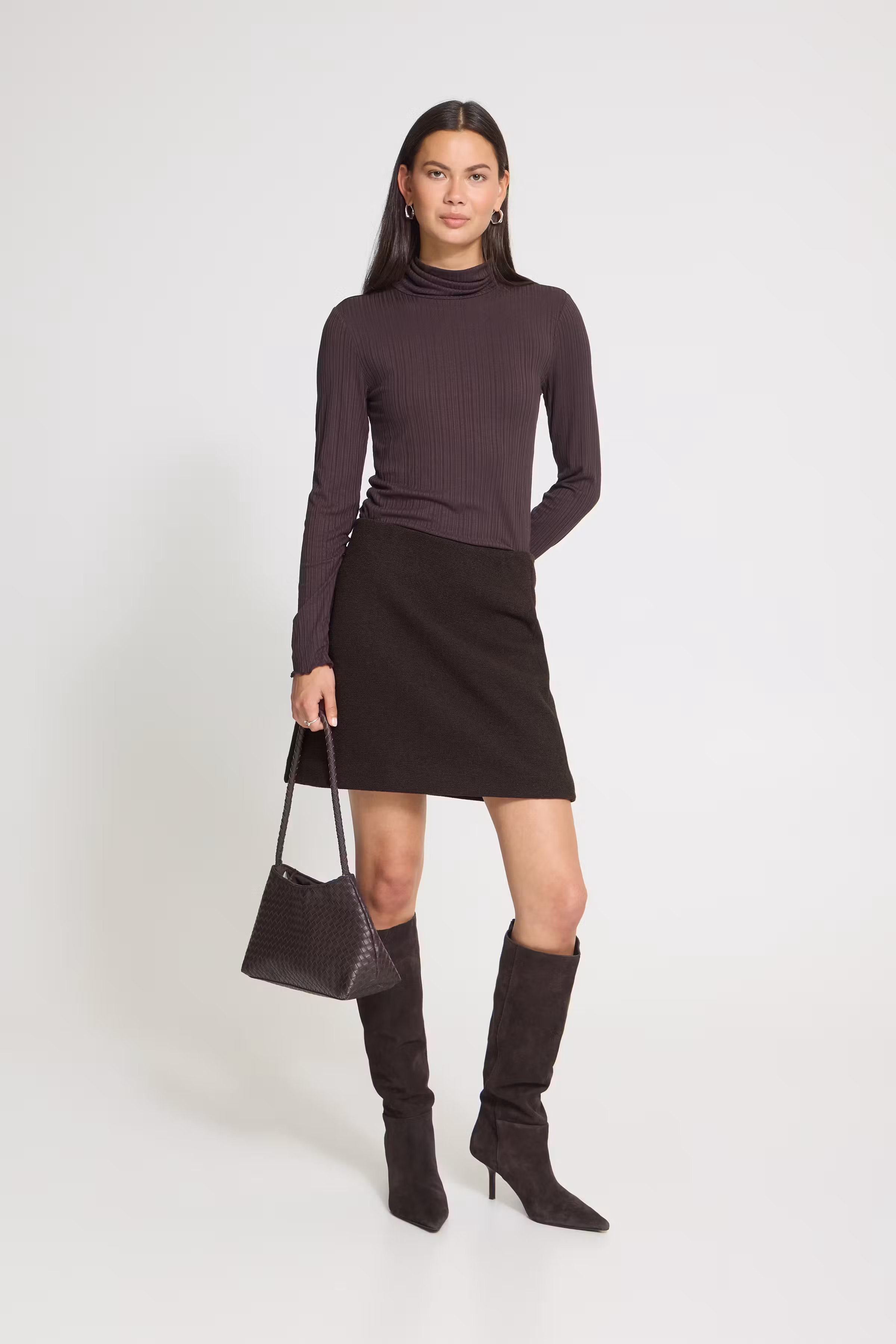 IHWOLCA Skjørt LOOKBOOK FRONT 20126722-191109