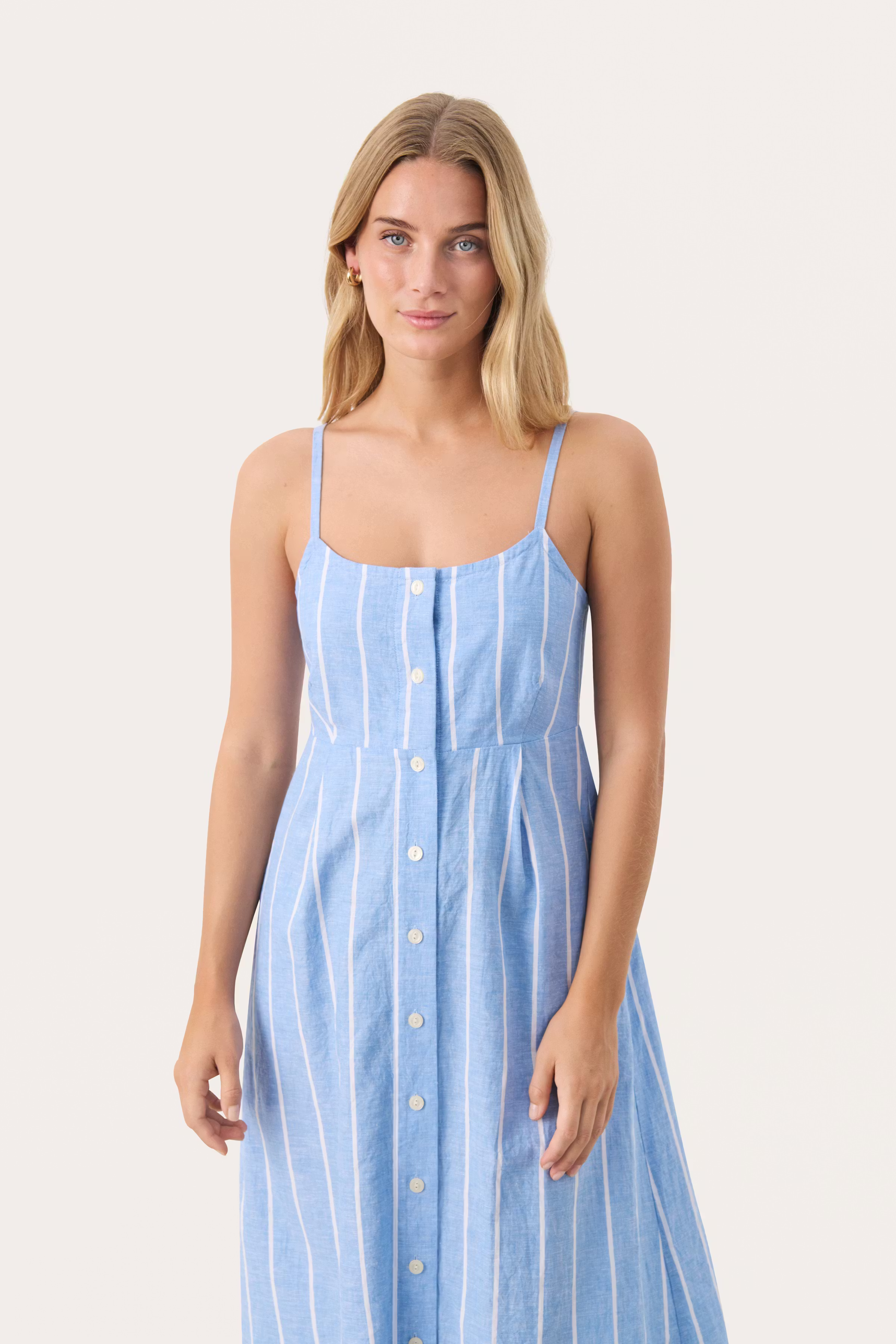 ReysaPW Linnen Jurk LOOKBOOK FRONT 30309615-303789