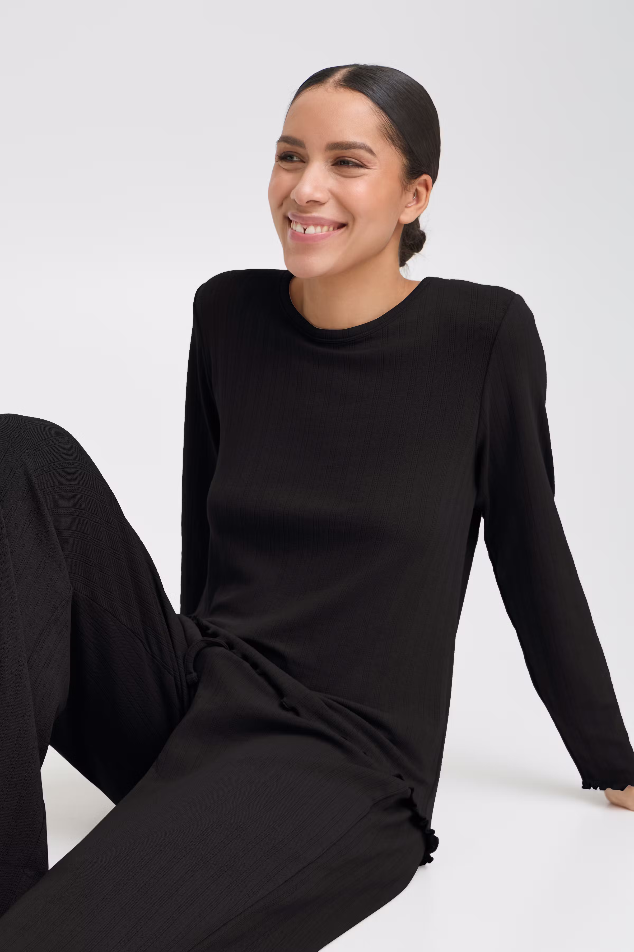 BYPJ LOOKBOOK DETAIL 20818609-194008