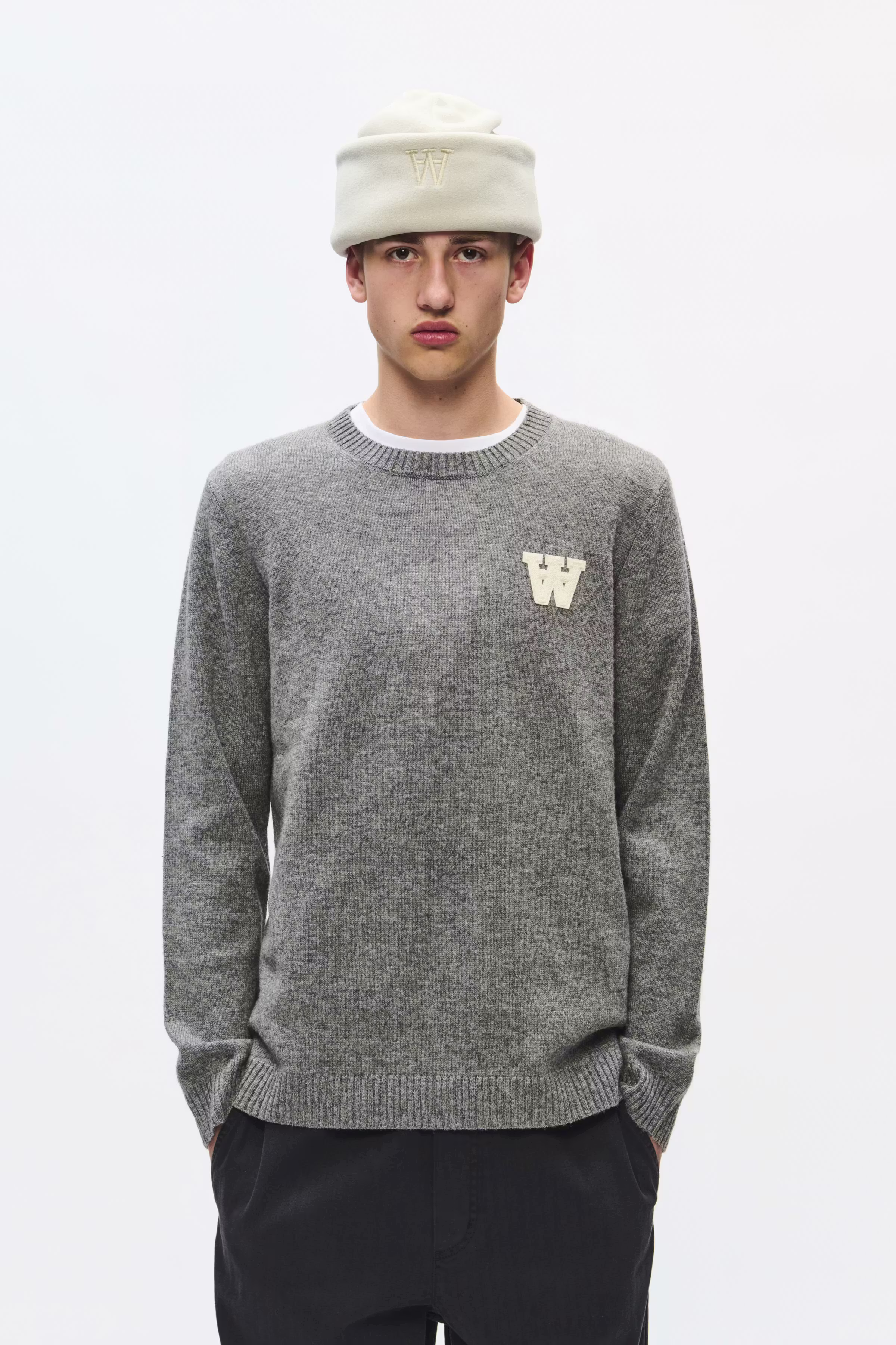 WWTay Lammwolle Pullover LOOKBOOK FRONT 30251382-303736