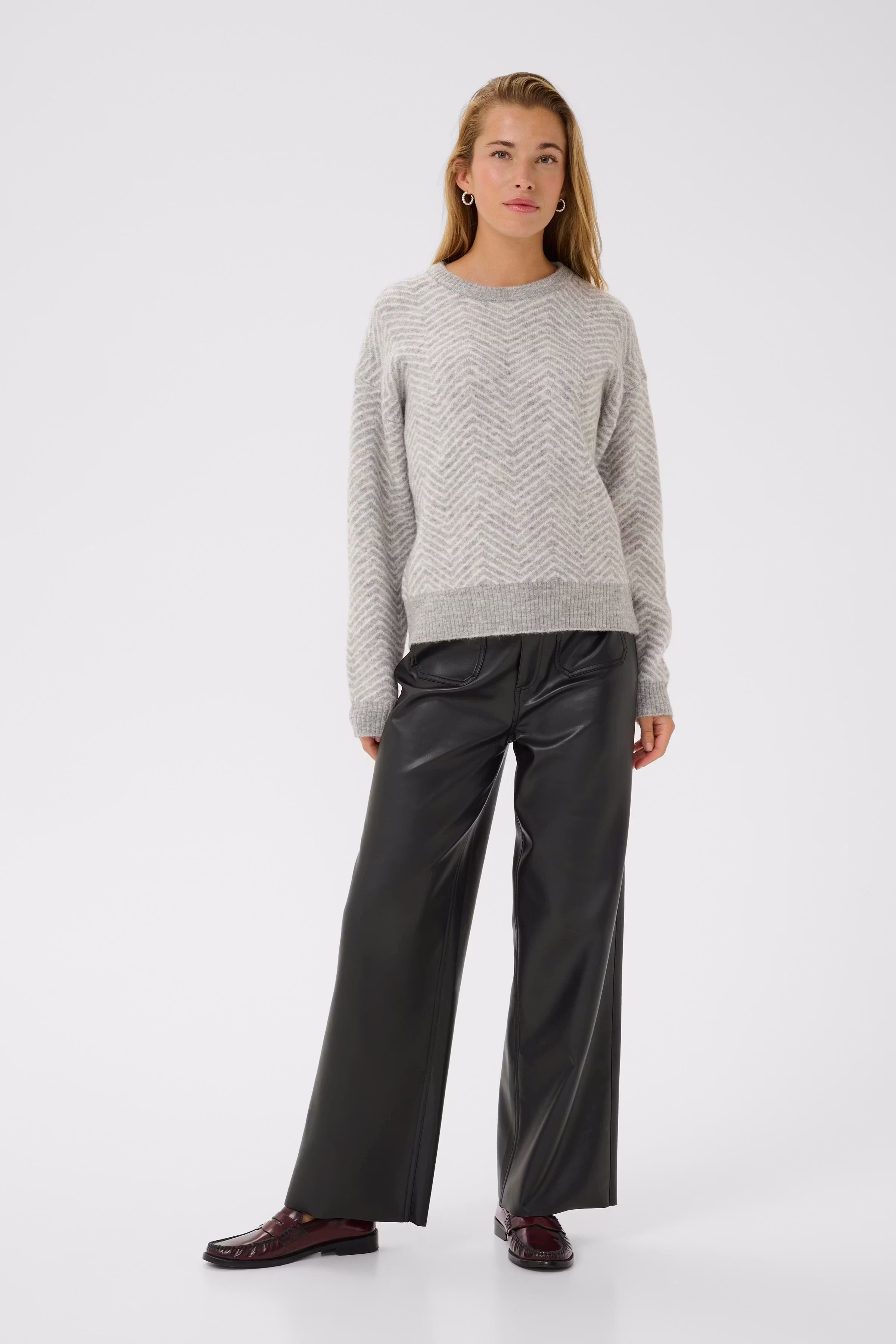 KAbitzy Pullover LOOKBOOK FRONT 10510840-108547