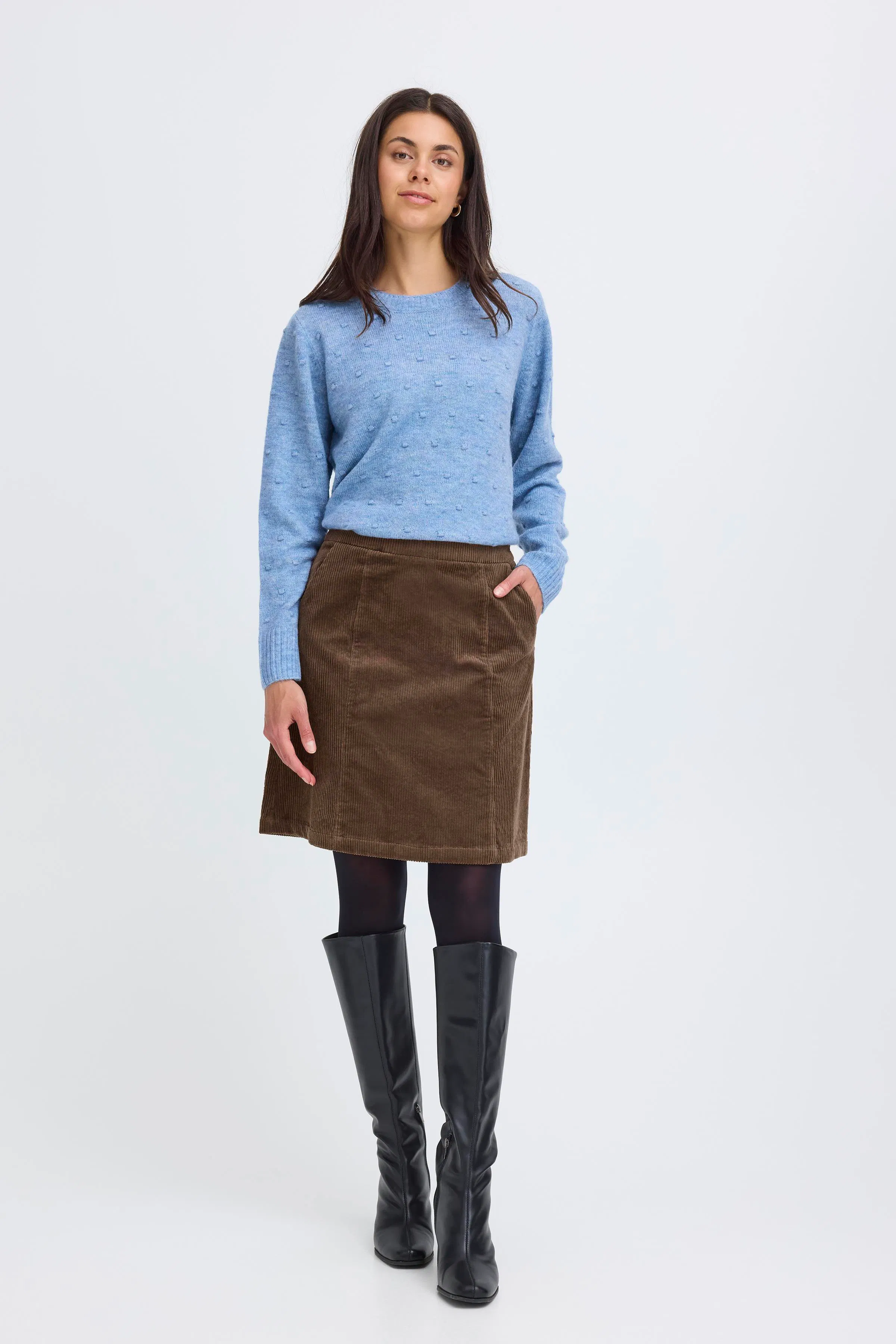 FRMITTY Skjørt LOOKBOOK FRONT 20614779-190916