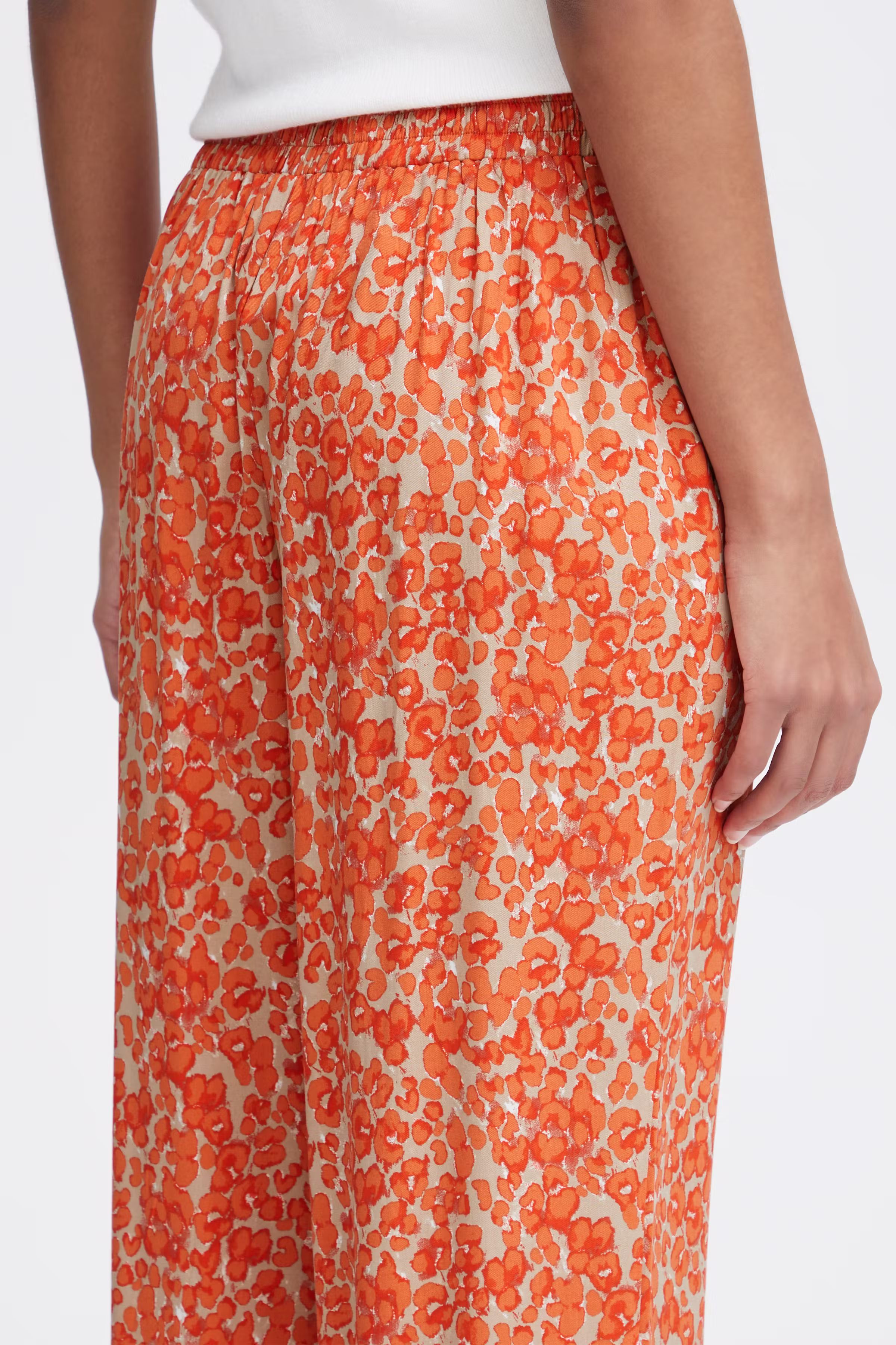 IHAYA Pantalon LOOKBOOK DETAIL 20120976-203004