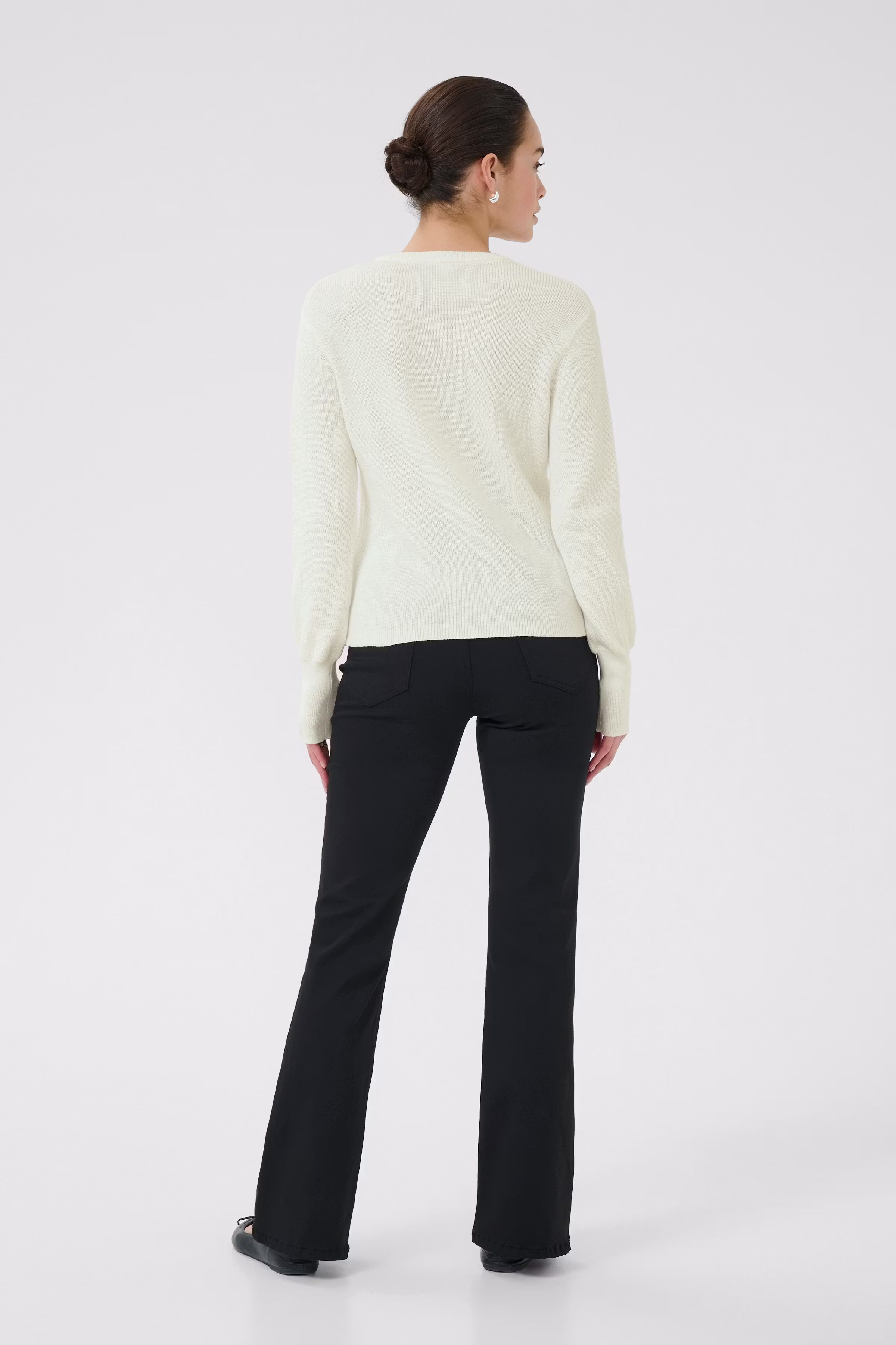 KAvera Pullover LOOKBOOK BACK 10510095-110602