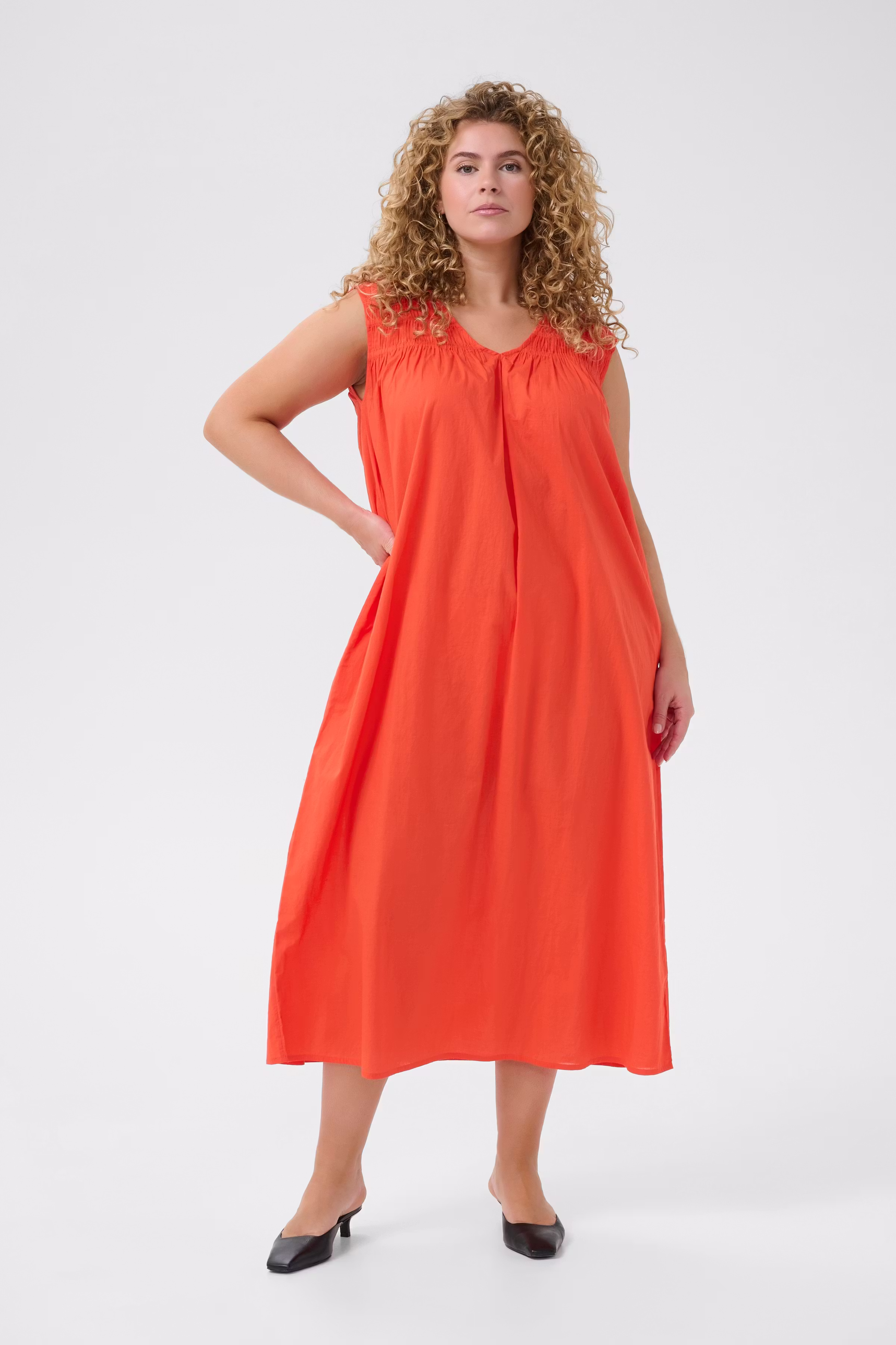 KCthia Robe LOOKBOOK FRONT 10583237-171558