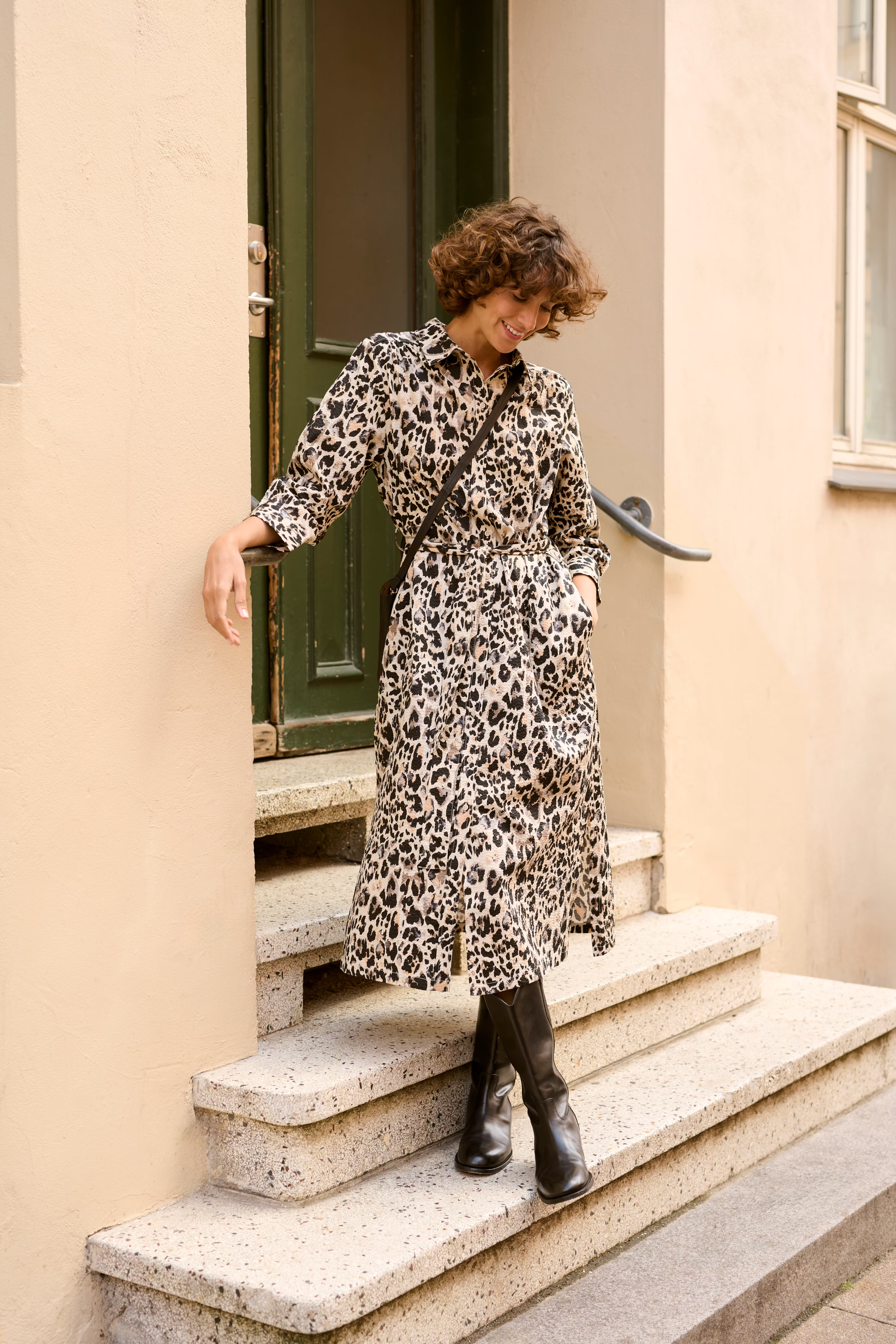 BintiPW Kjole LOCATION NONE 30309587-301773