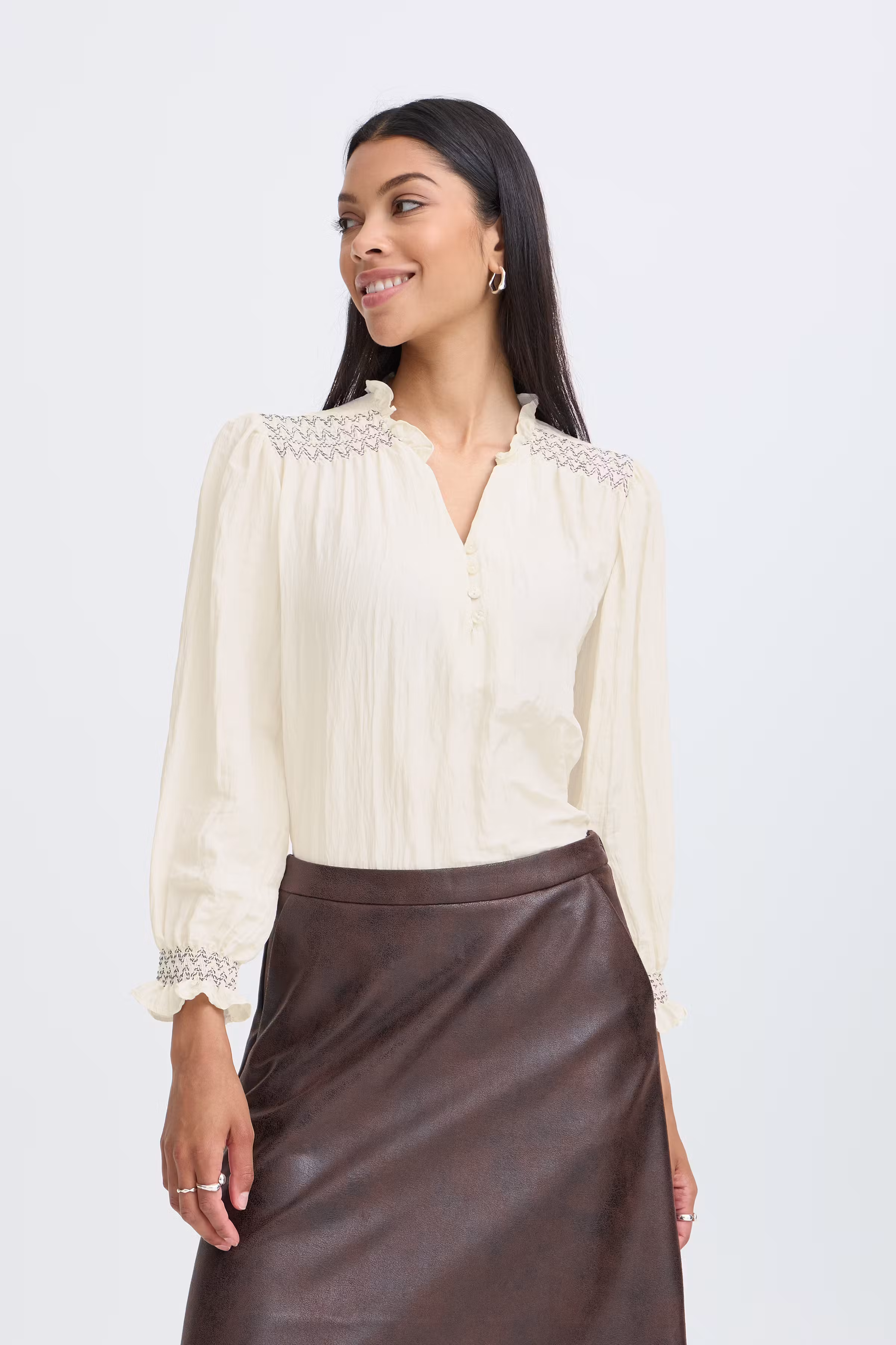 BYFADILE Blus LOOKBOOK FRONT 20819307-130905