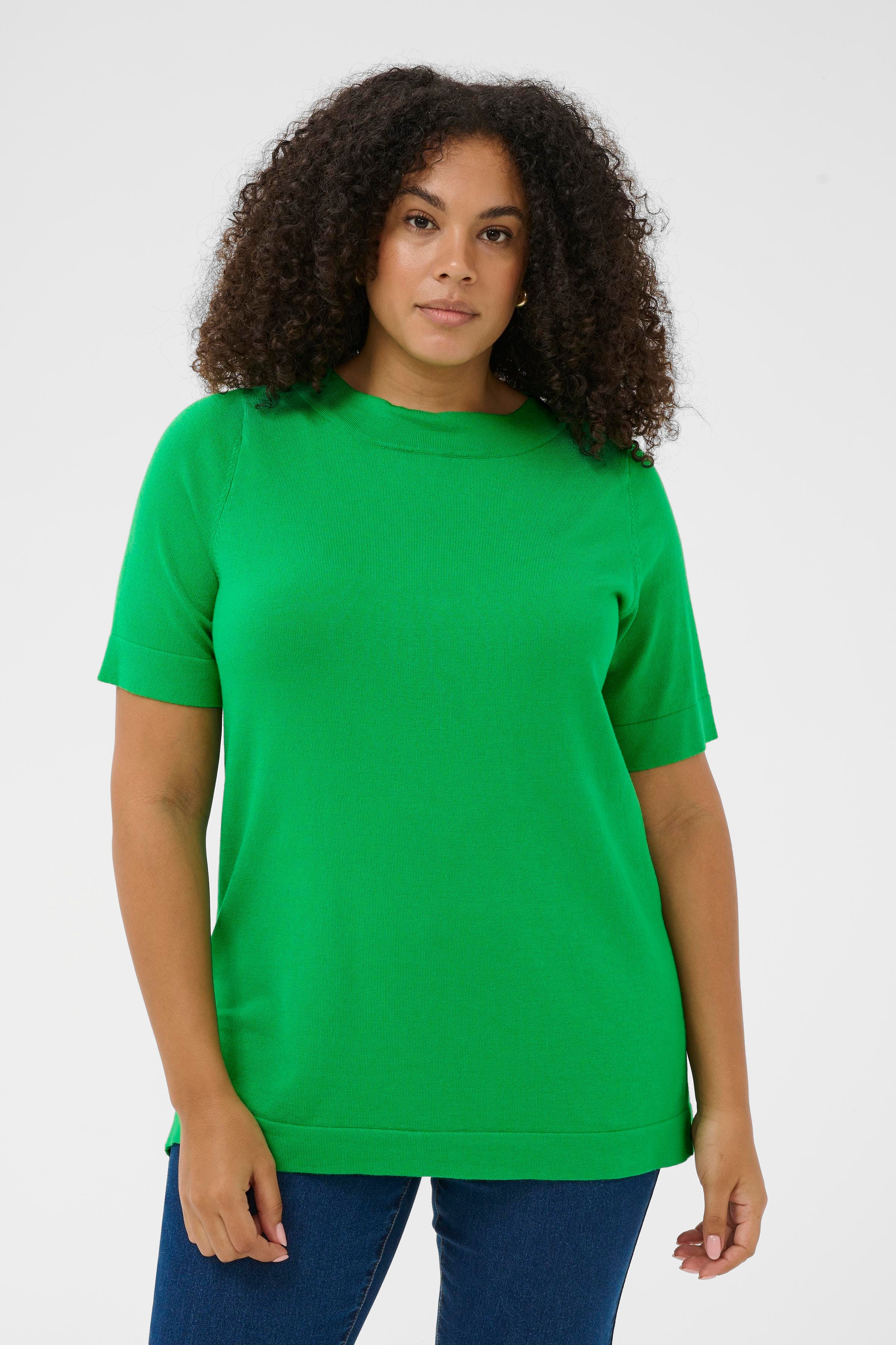 KClizzy Pullover LOOKBOOK FRONT 10583485-155534