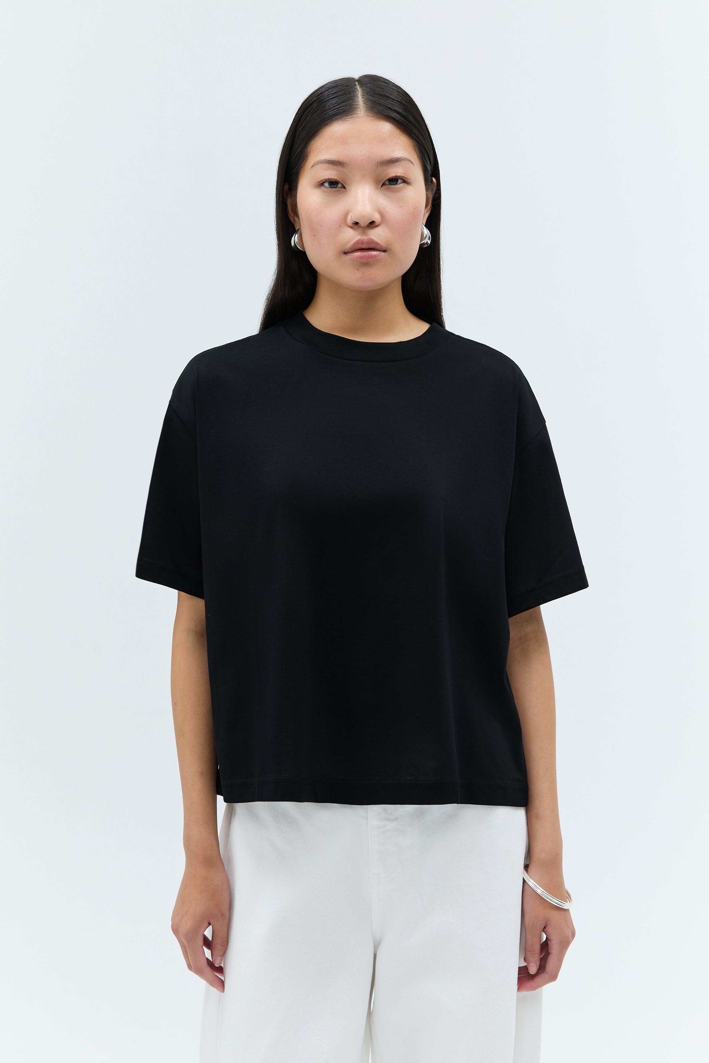 IOKYLA Top LOOKBOOK FRONT 30600543-BK999