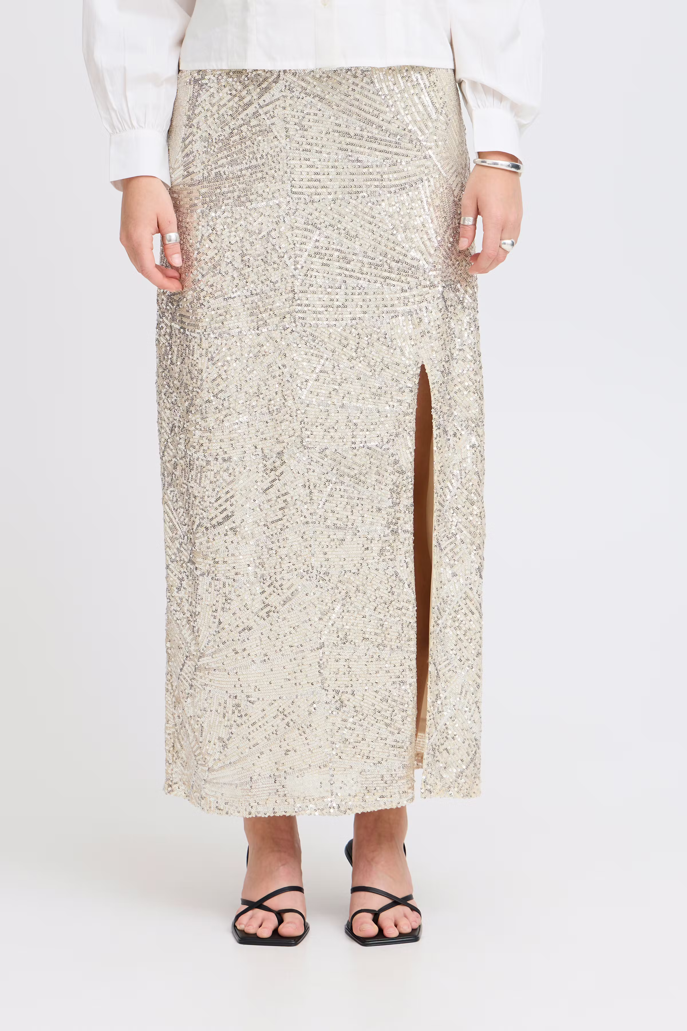 IHFAUCA Skjørt LOOKBOOK FRONT 20122155-131012