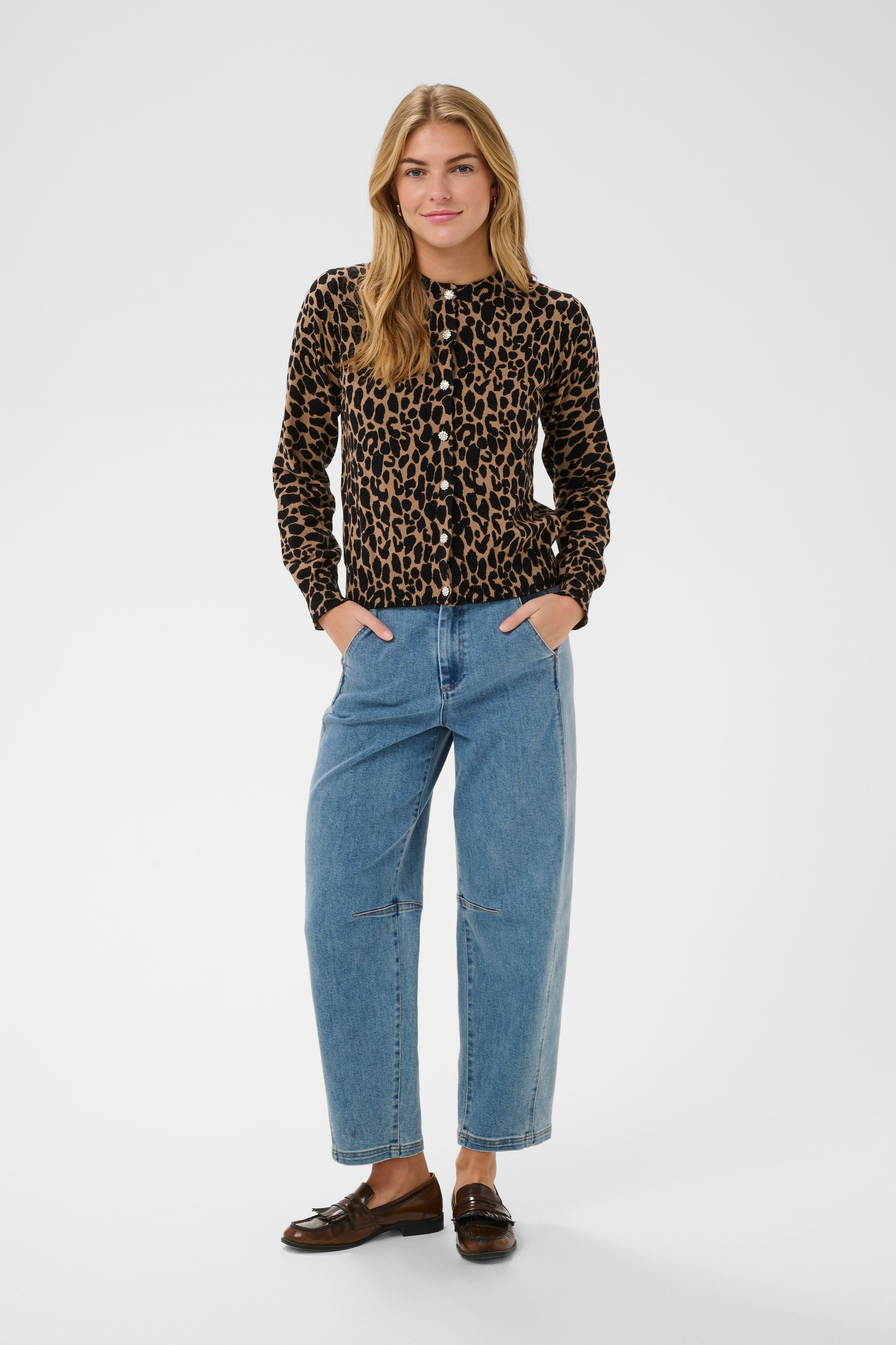 PalomaSZ Cardigan LOOKBOOK FRONT 30514889-304691