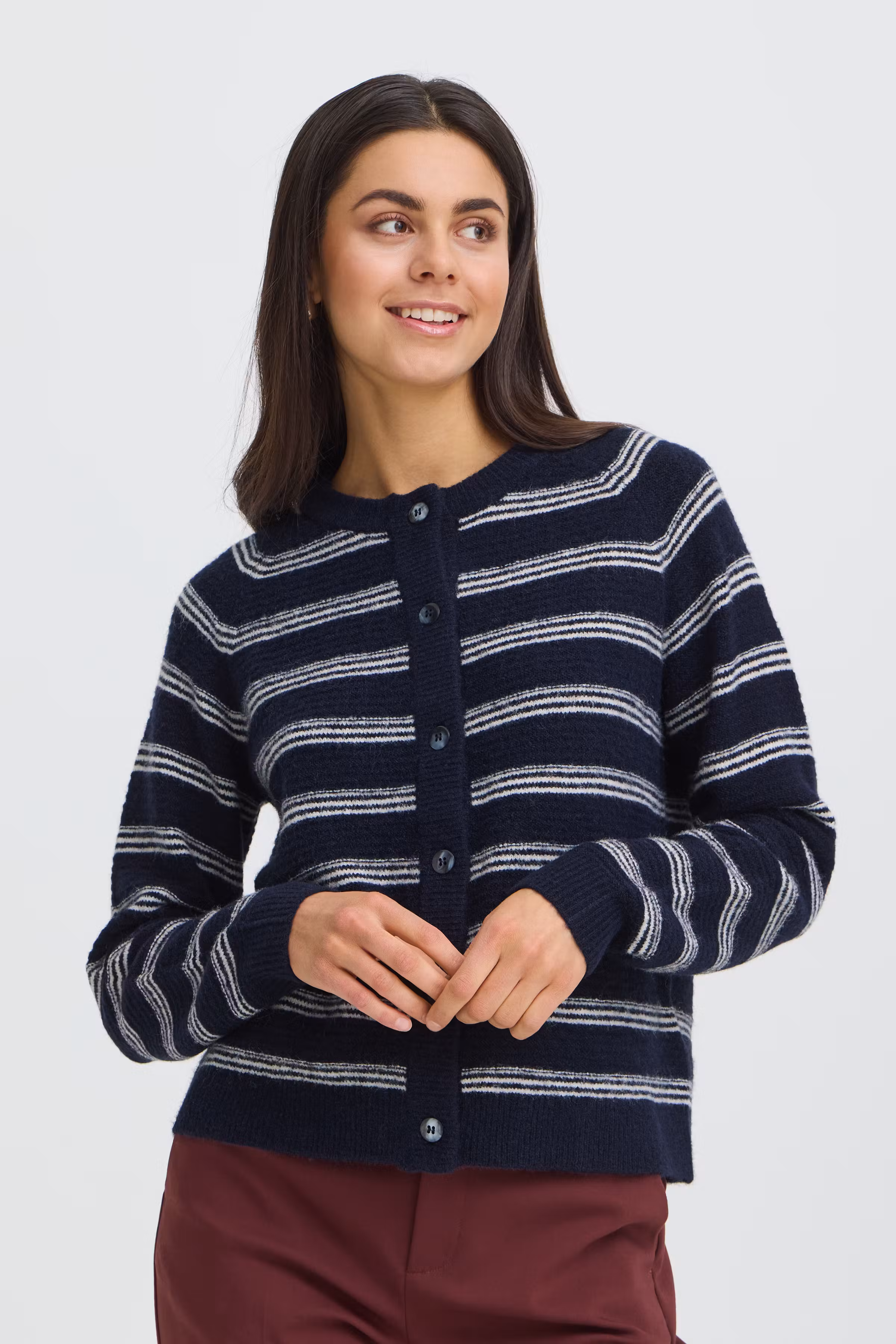FRKENDRA Cardigan LOOKBOOK FRONT 20618103-900010298