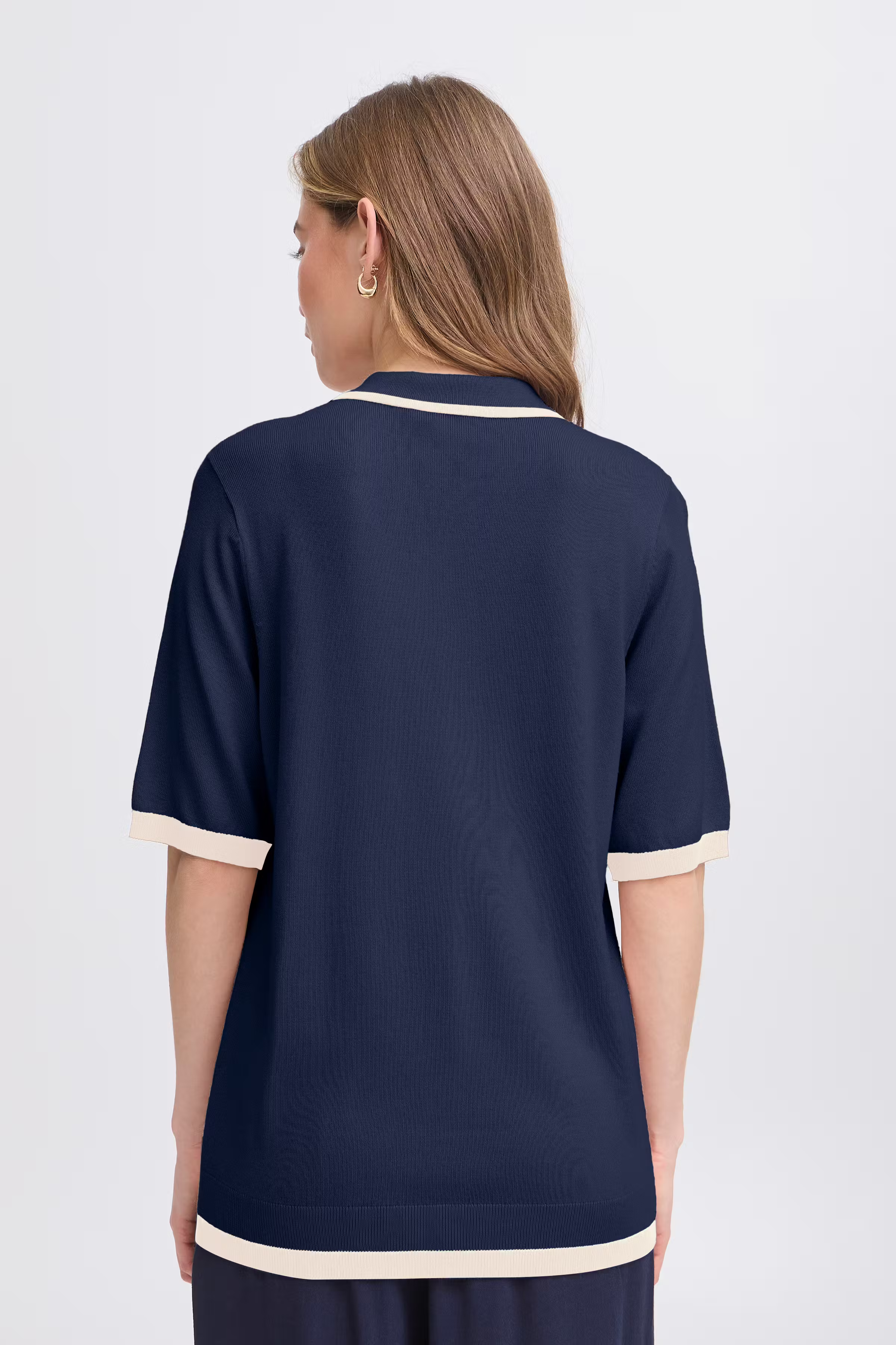 FRCONTRAST Pullover LOOKBOOK BACK 20616244-193923