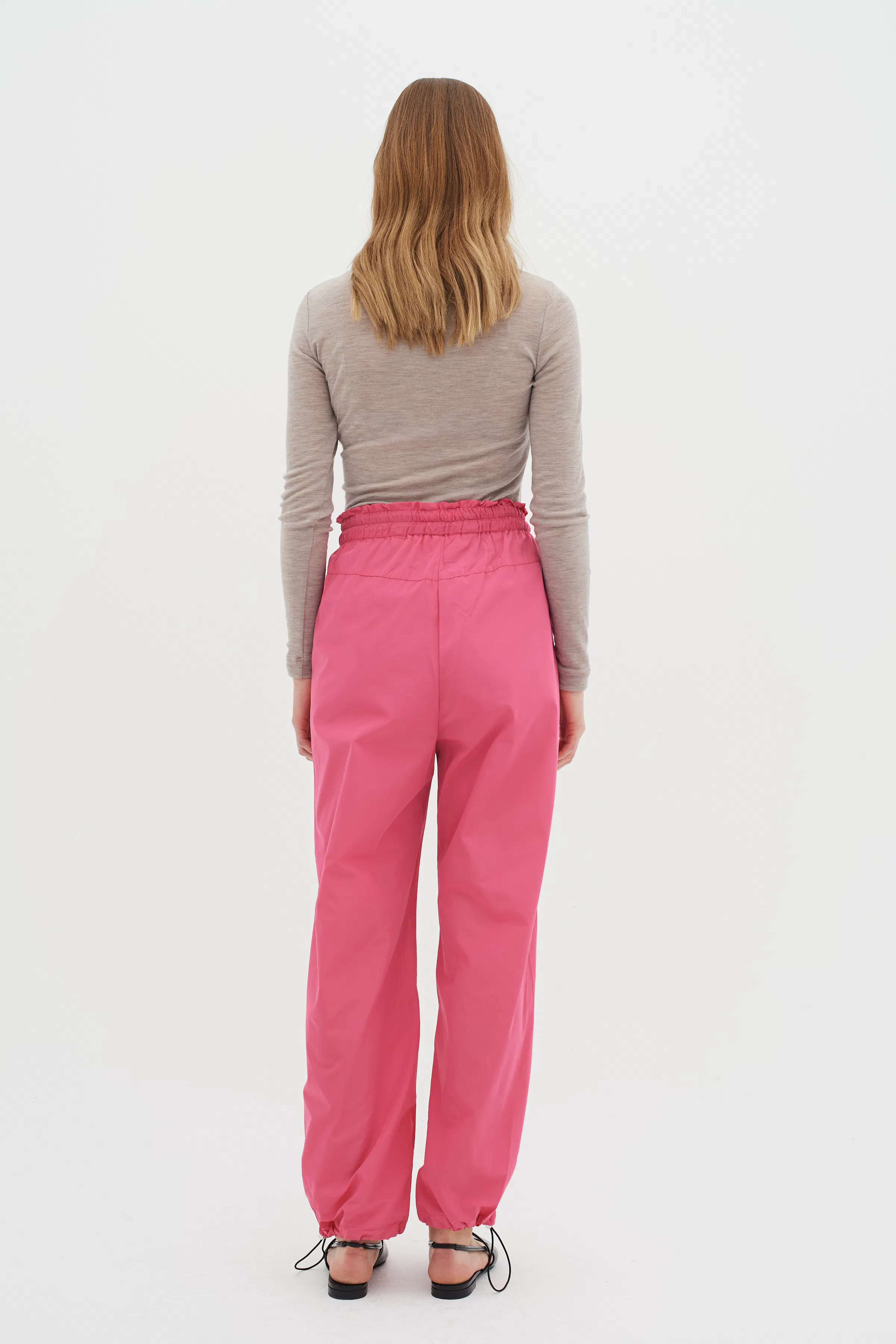TaniaIW Bukser LOOKBOOK BACK 30109048-182120
