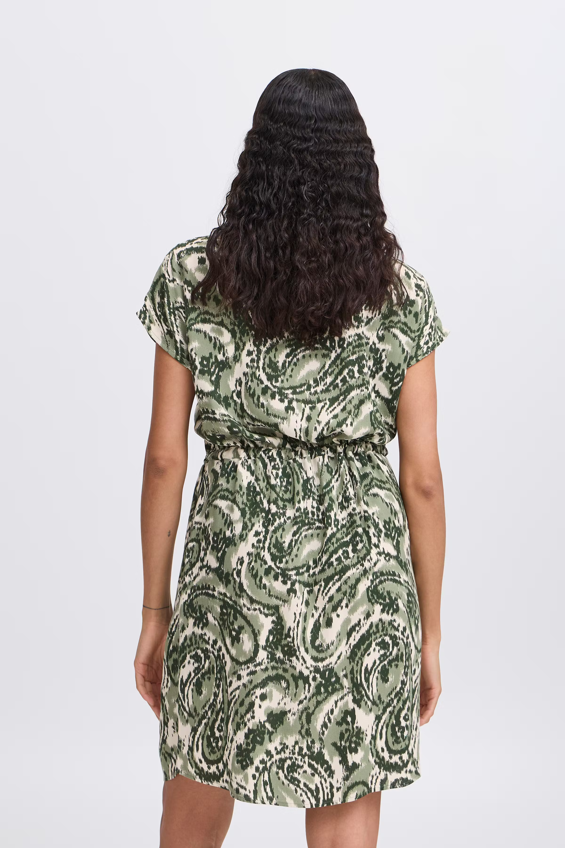 BYMMJOELLA Dress LOOKBOOK BACK 20811226-204597