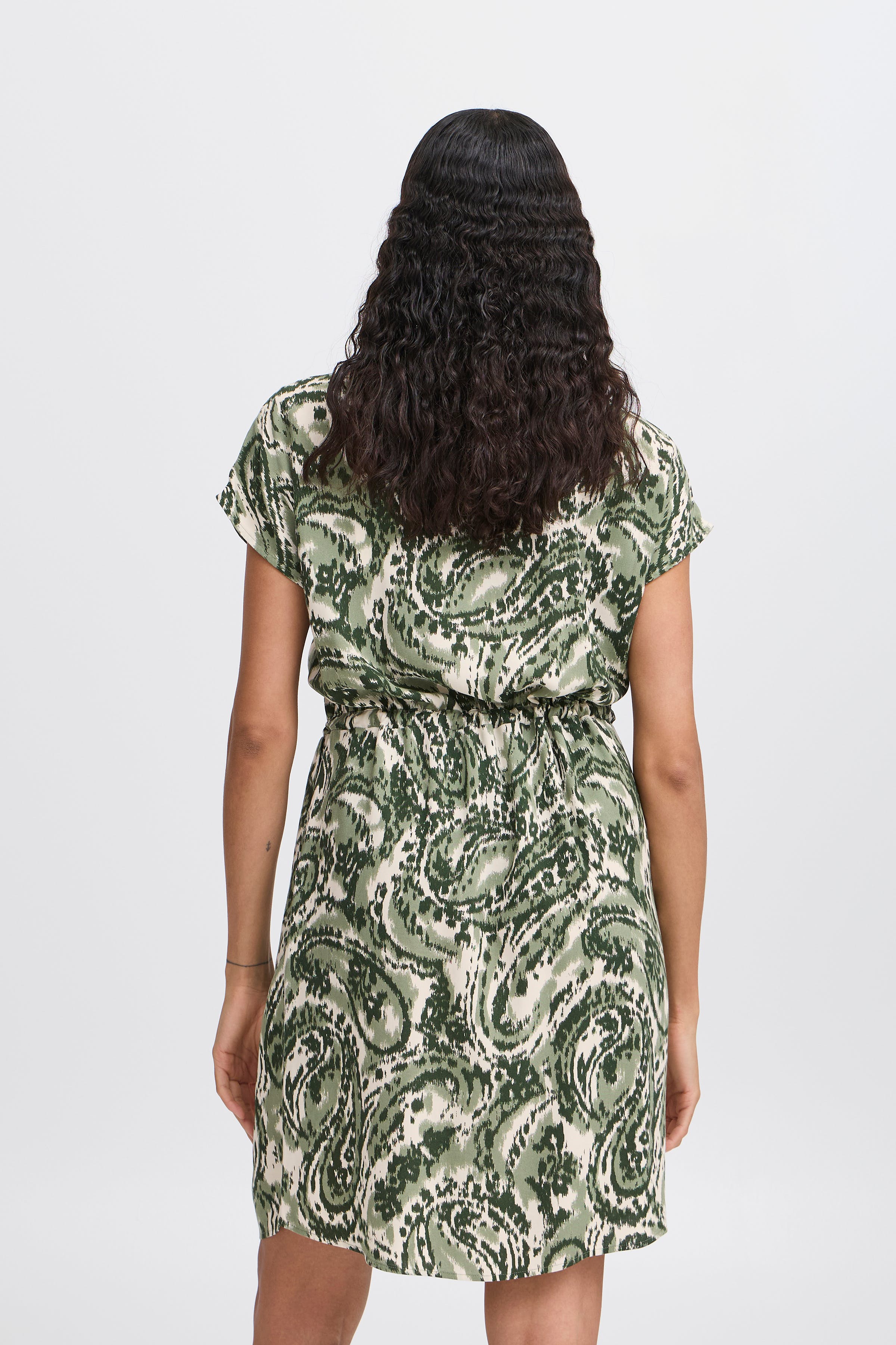 BYMMJOELLA Dress LOOKBOOK BACK 20811226-204597