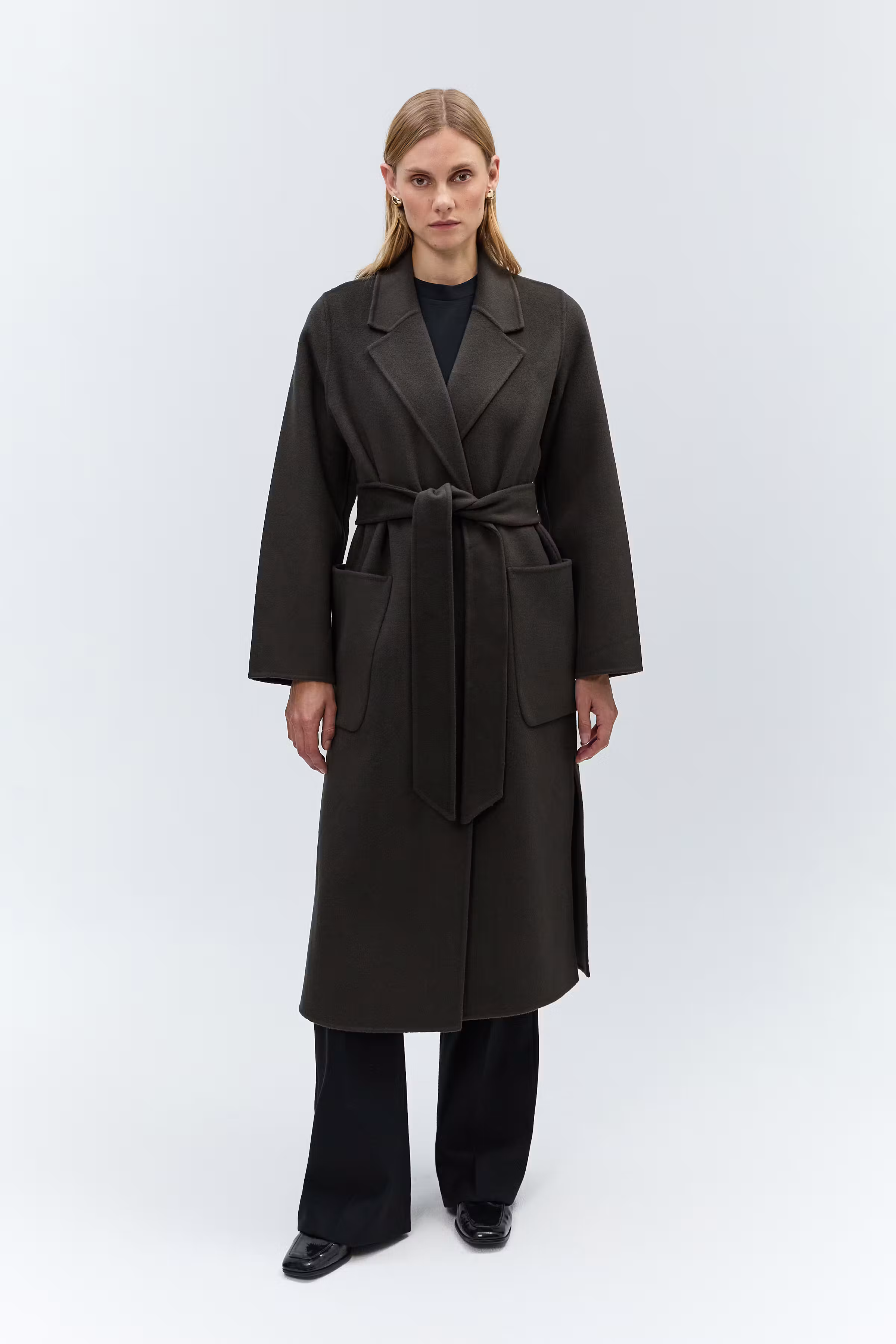IOCELIA Mantel LOOKBOOK FRONT 30600561-GY938