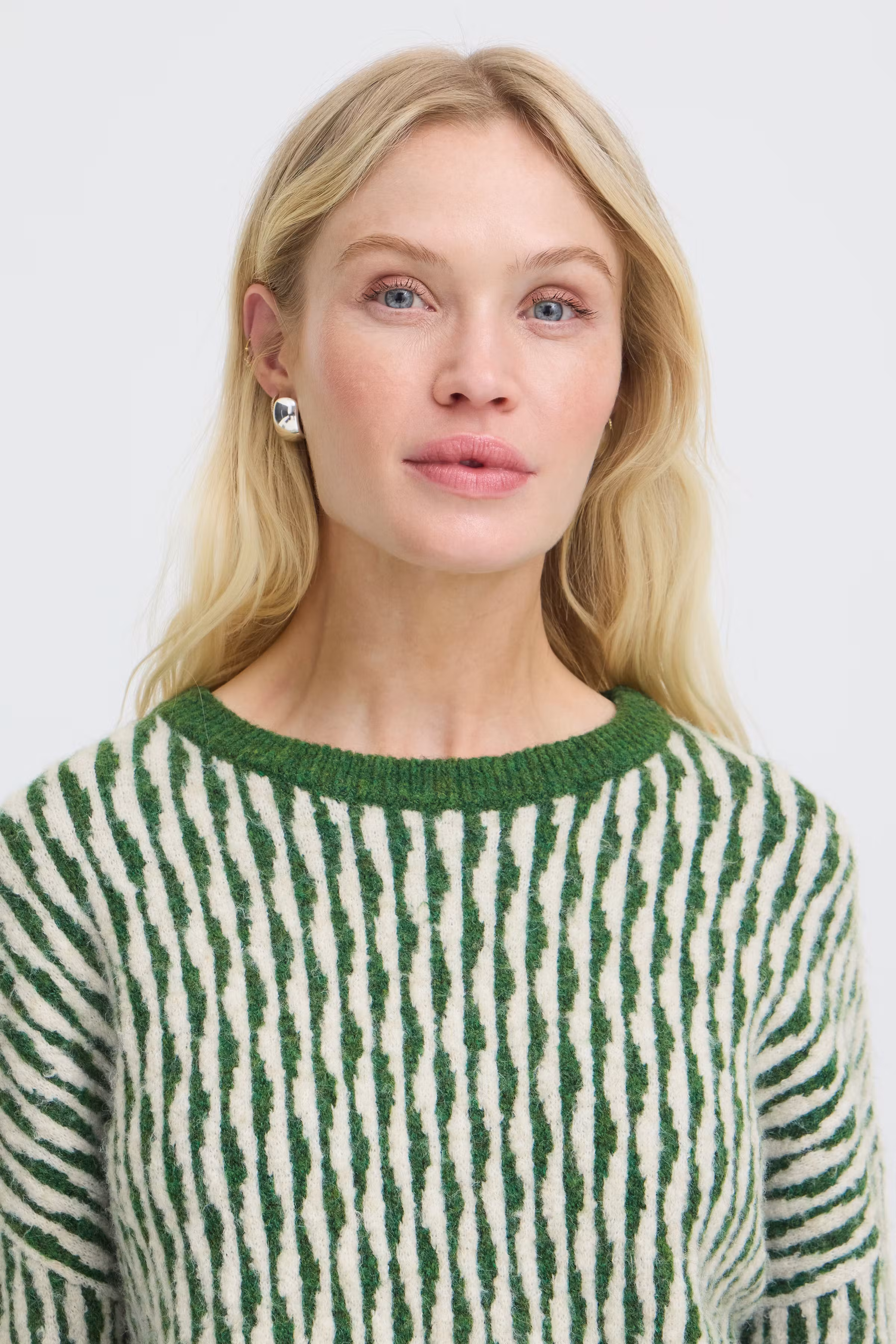 BYOJULA Pullover LOOKBOOK DETAIL 20819107-900009649