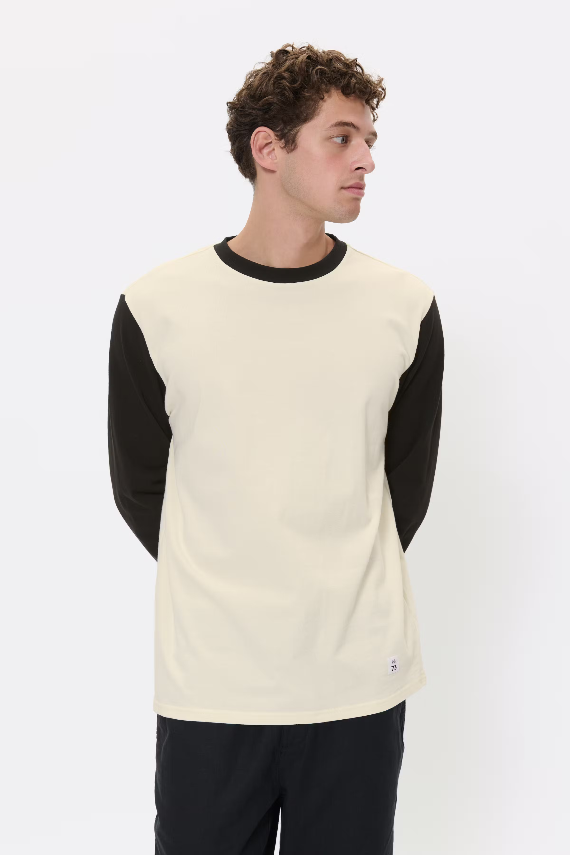 MAhudson T-shirt LOOKBOOK FRONT 30207829-303538