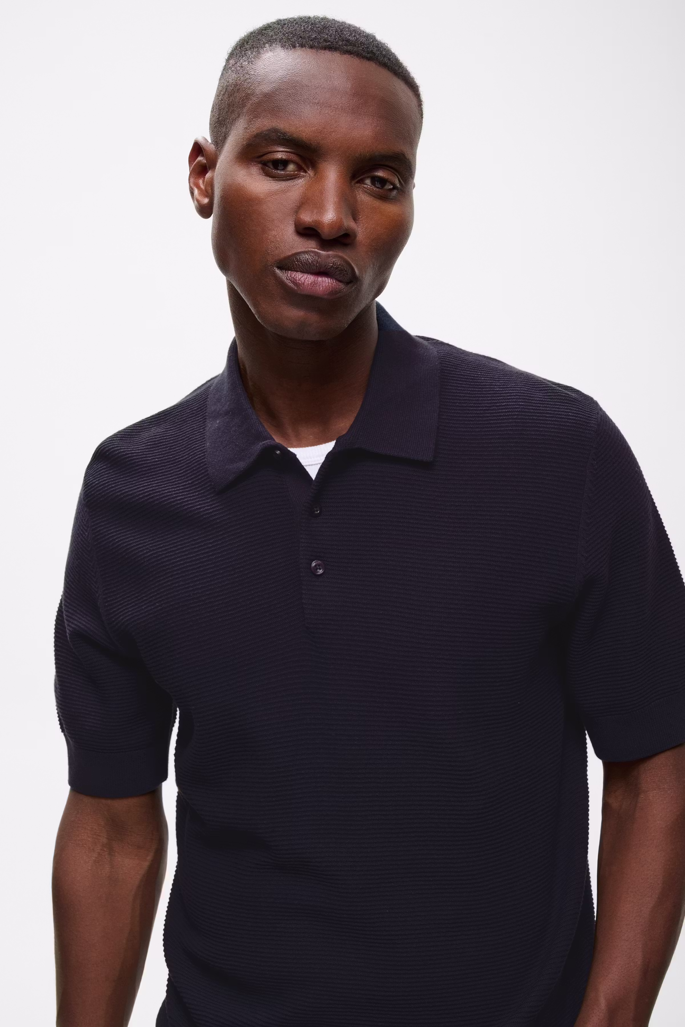 MApolo Poloshirt LOOKBOOK DETAIL 30209117-194011