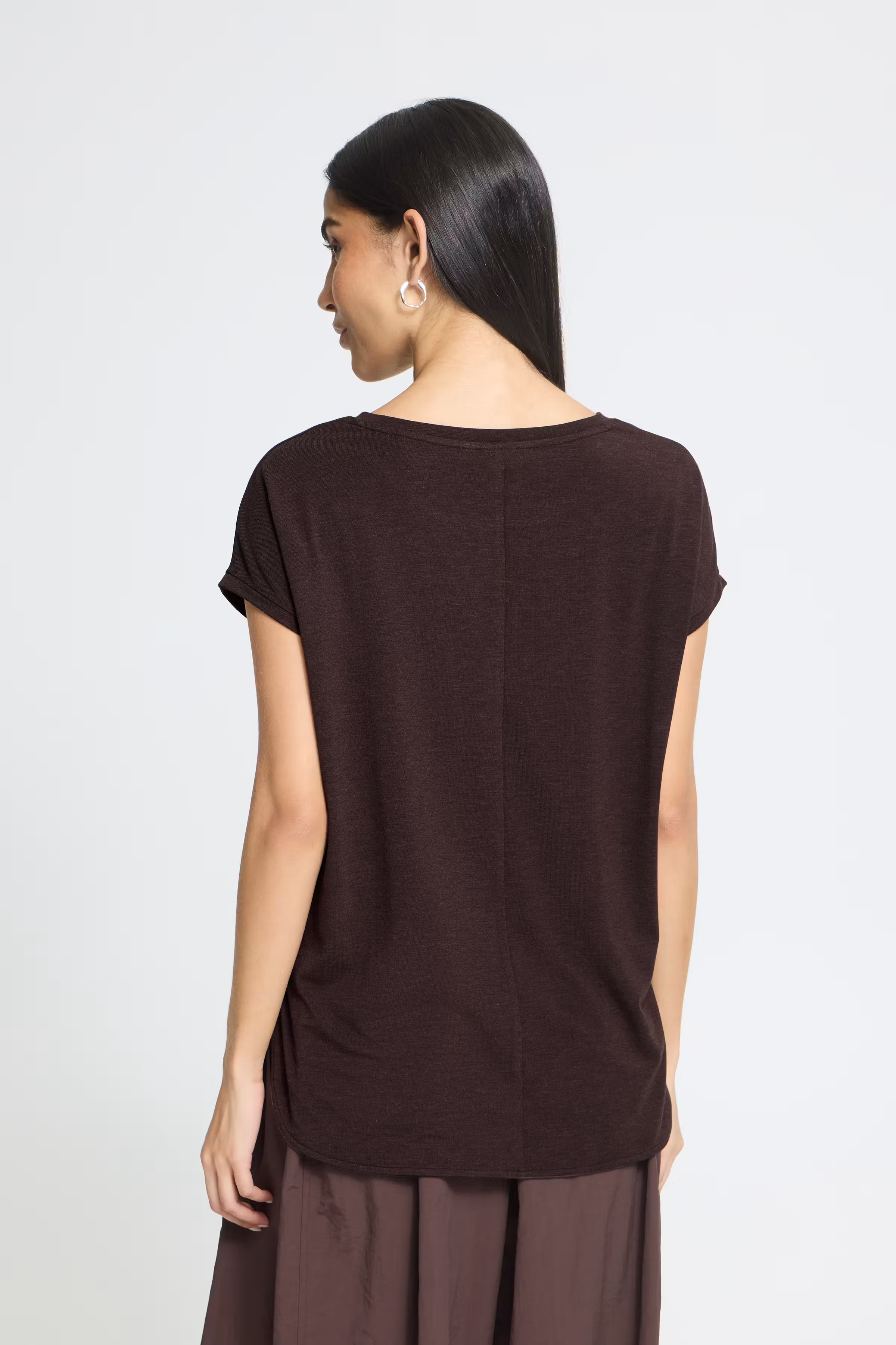 IHREBELLY T-shirt LOOKBOOK BACK 20125199-190915