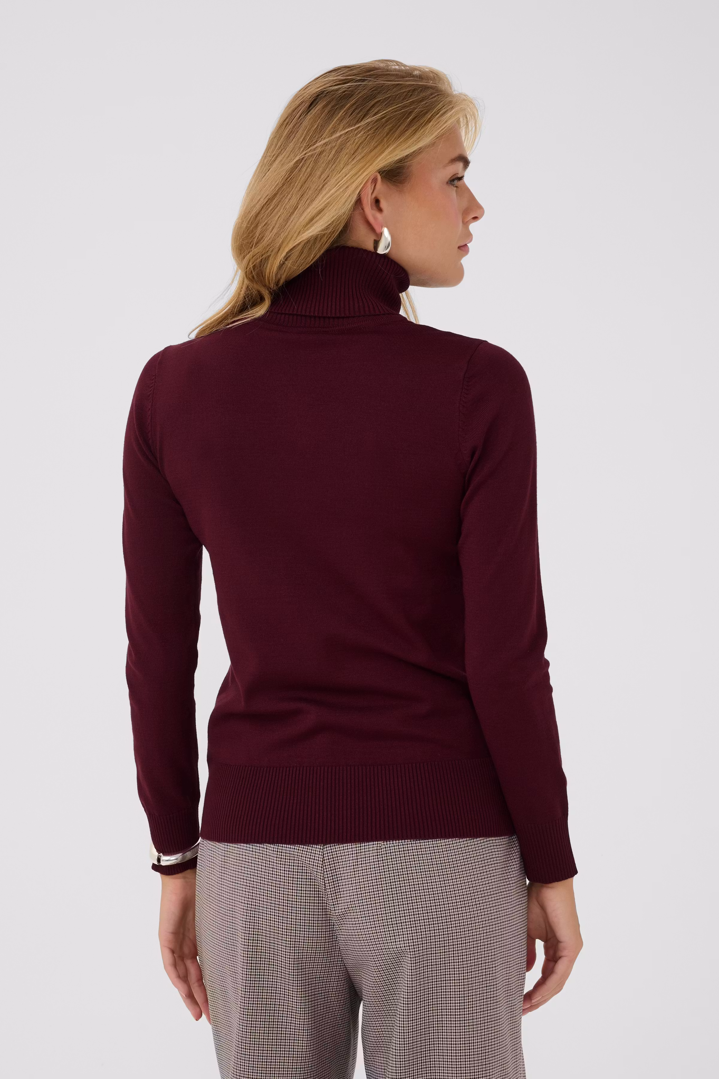 MilaSZ Rollneck Pullover LOOKBOOK BACK 30500018-191627