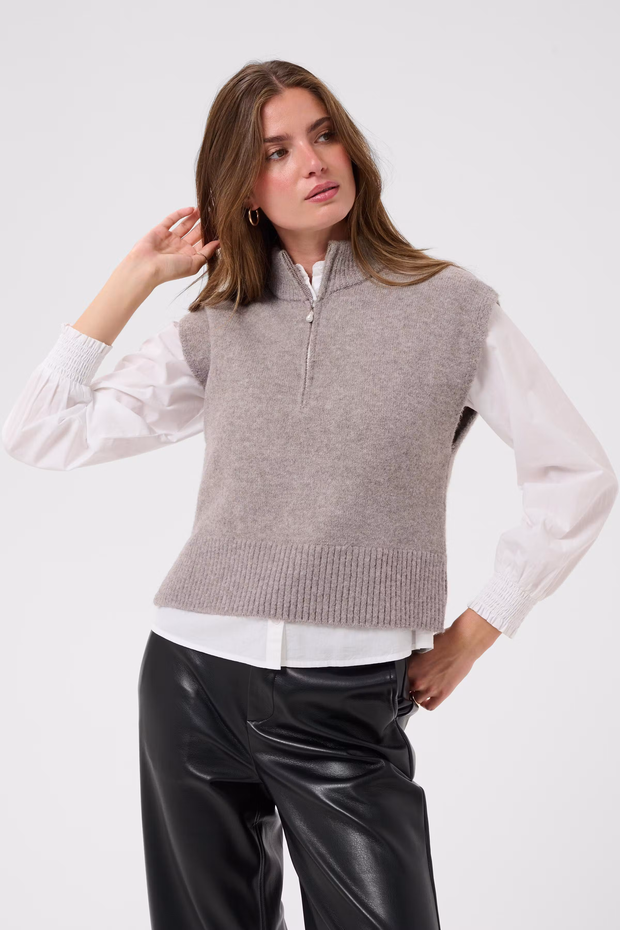 CRTannenbaum Slipover LOOKBOOK FRONT 10614514-1712121