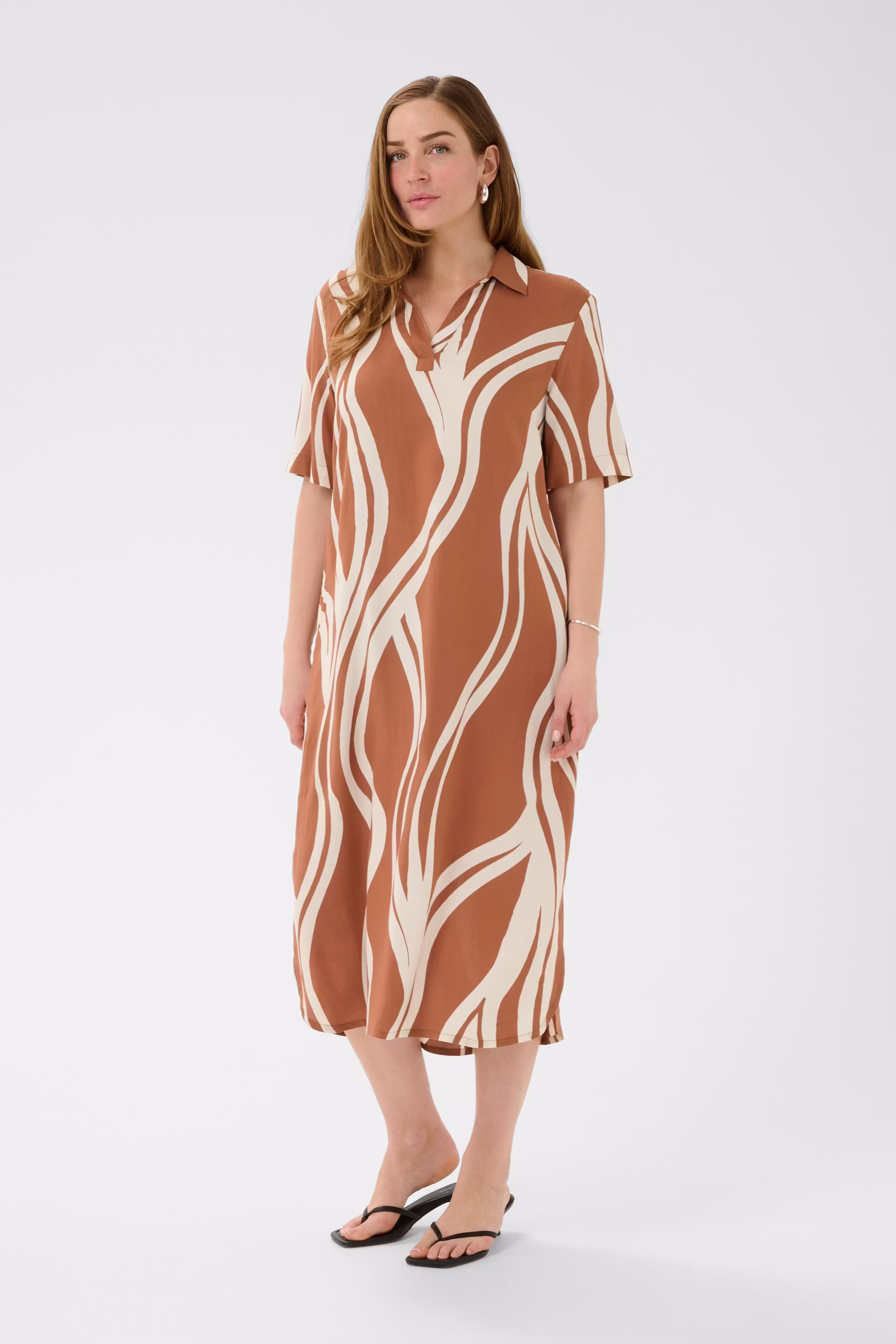 BPjennifer Dress LOOKBOOK FRONT 40200173-109471