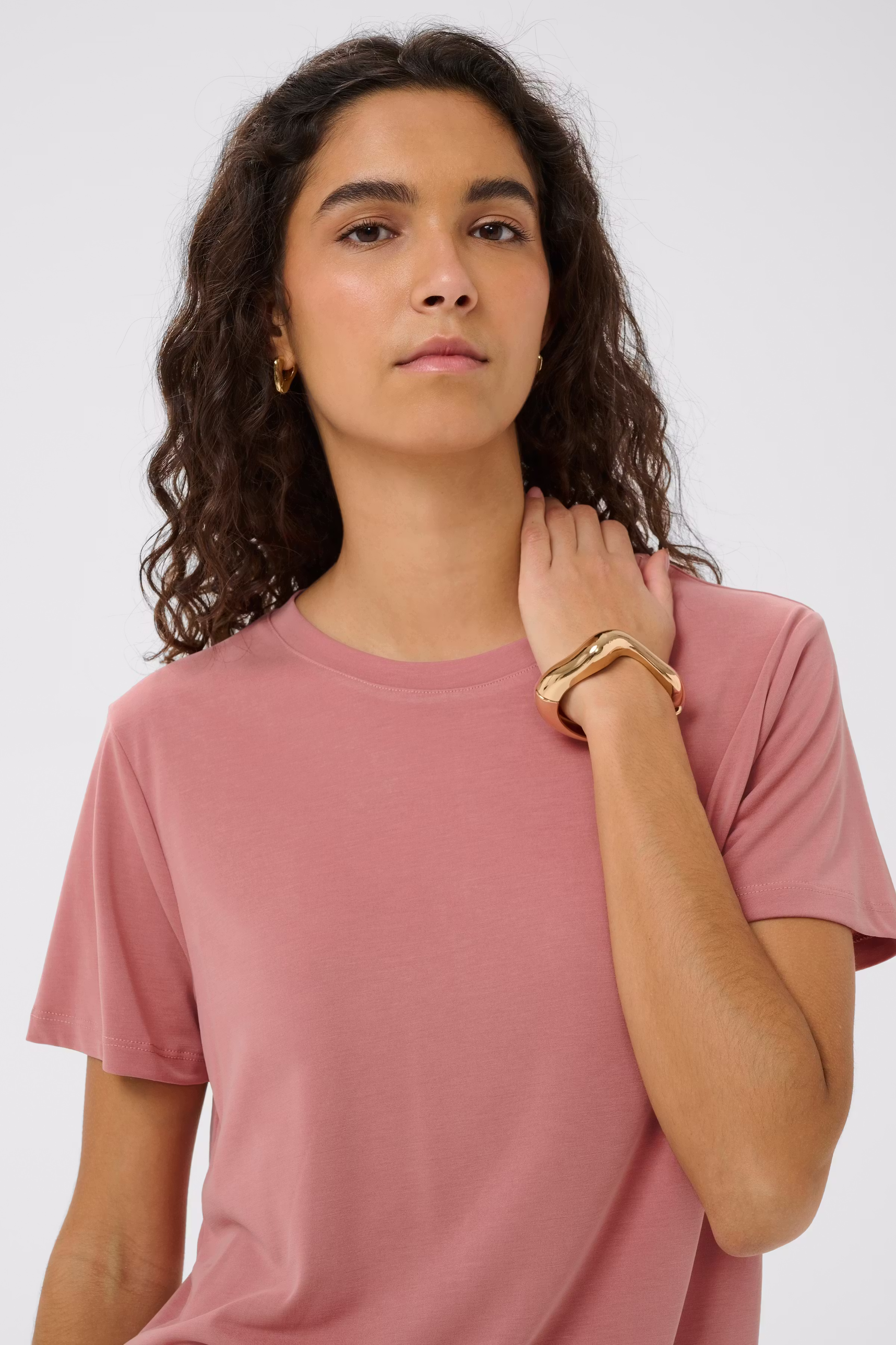 SLColumbine T-shirt LOOKBOOK DETAIL 30404678-171514