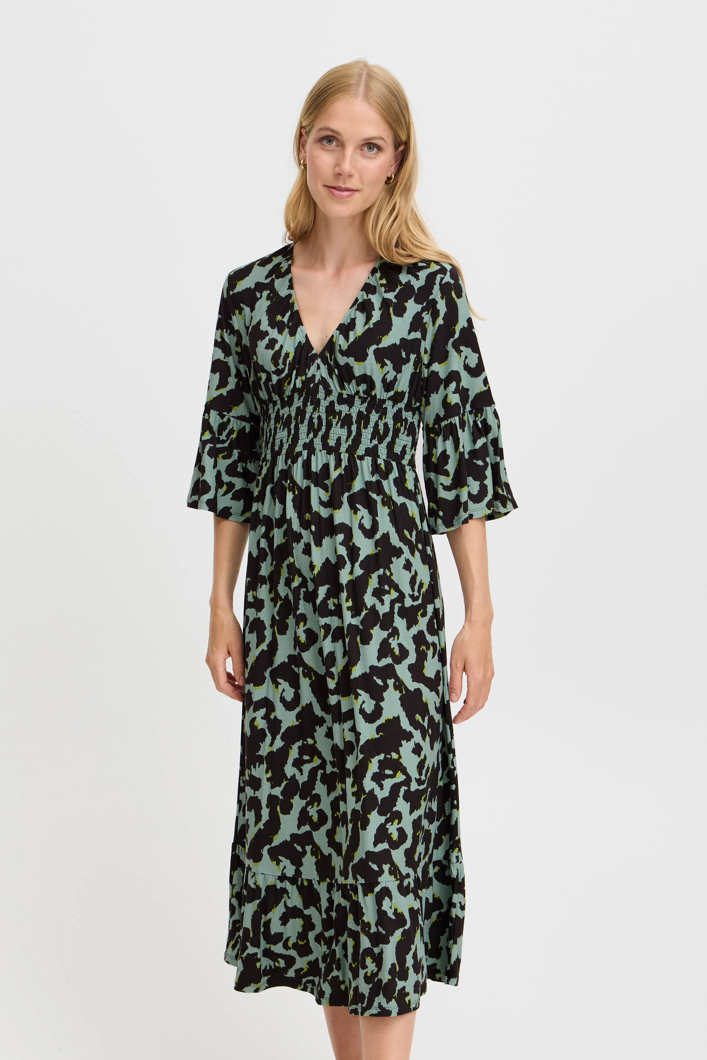 FRSAVOY Kjole LOOKBOOK FRONT 20614652-203441