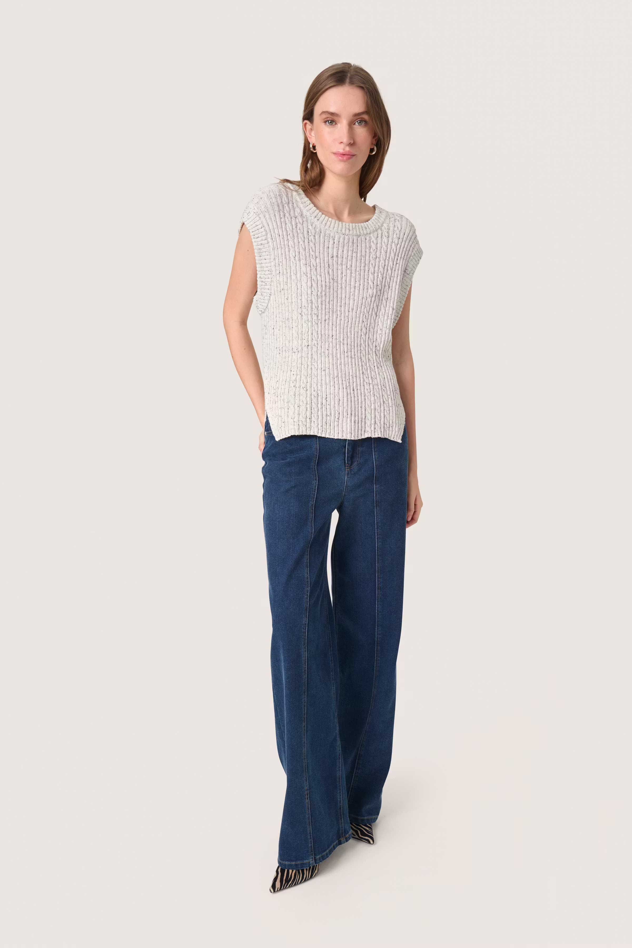 SLNymphadora Slipover LOOKBOOK FRONT 30408423-111001