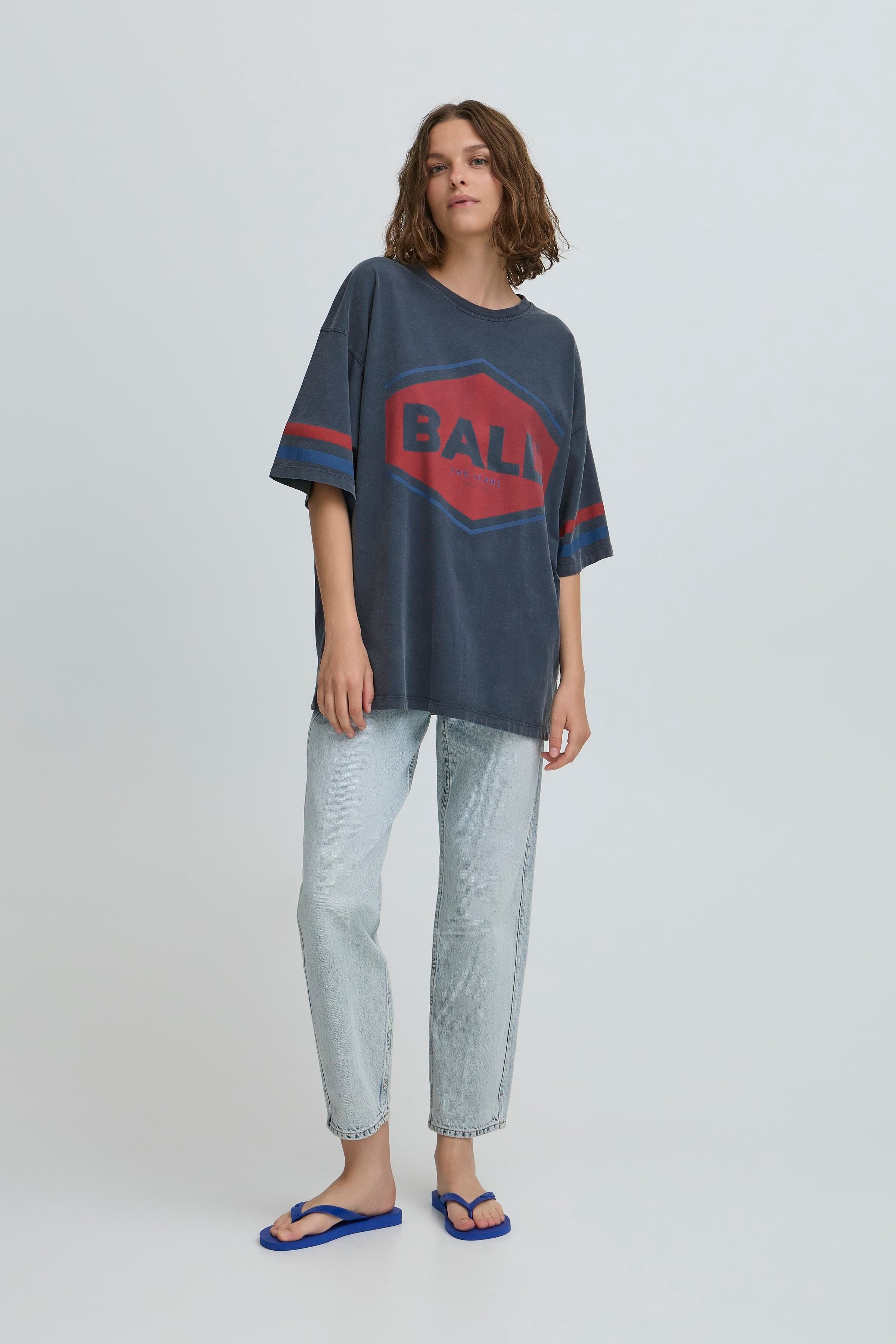 BANOEMI T-shirt LOOKBOOK FRONT 50405016-193922