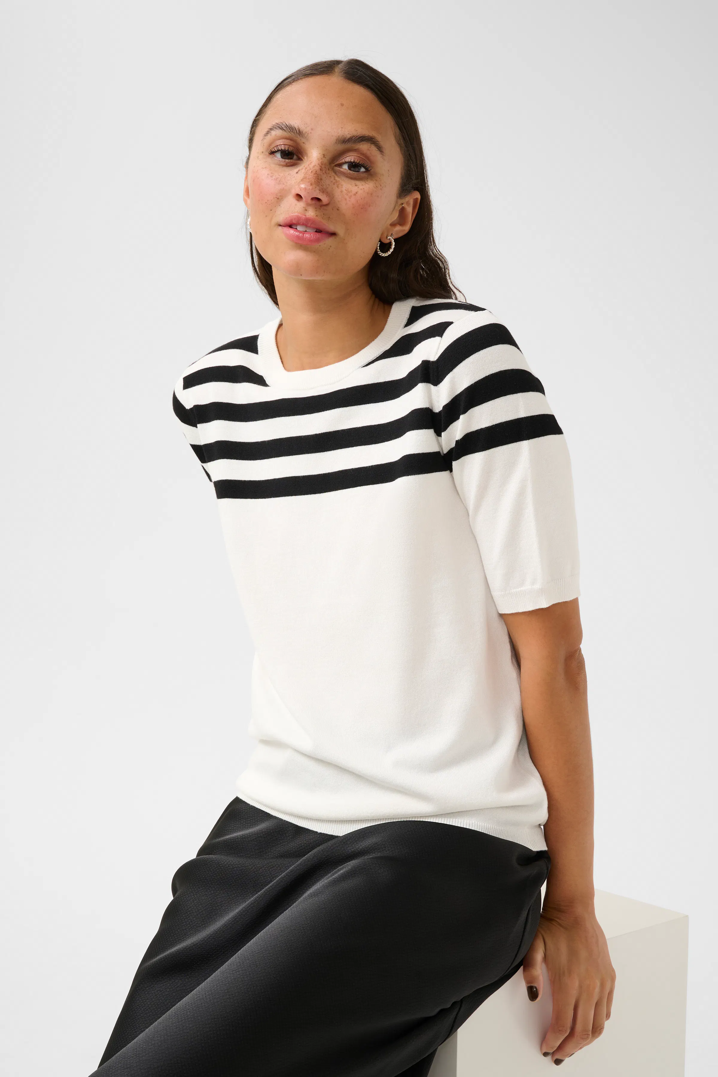 KALIZZA Pullover LOOKBOOK DETAIL 10508410-107584