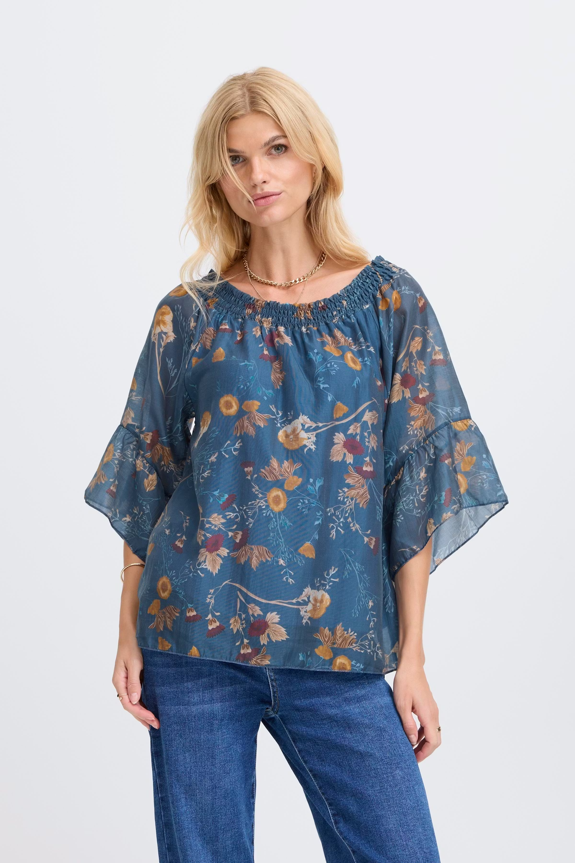 SBLEYIA Bluse LOOKBOOK FRONT 22101067-173912