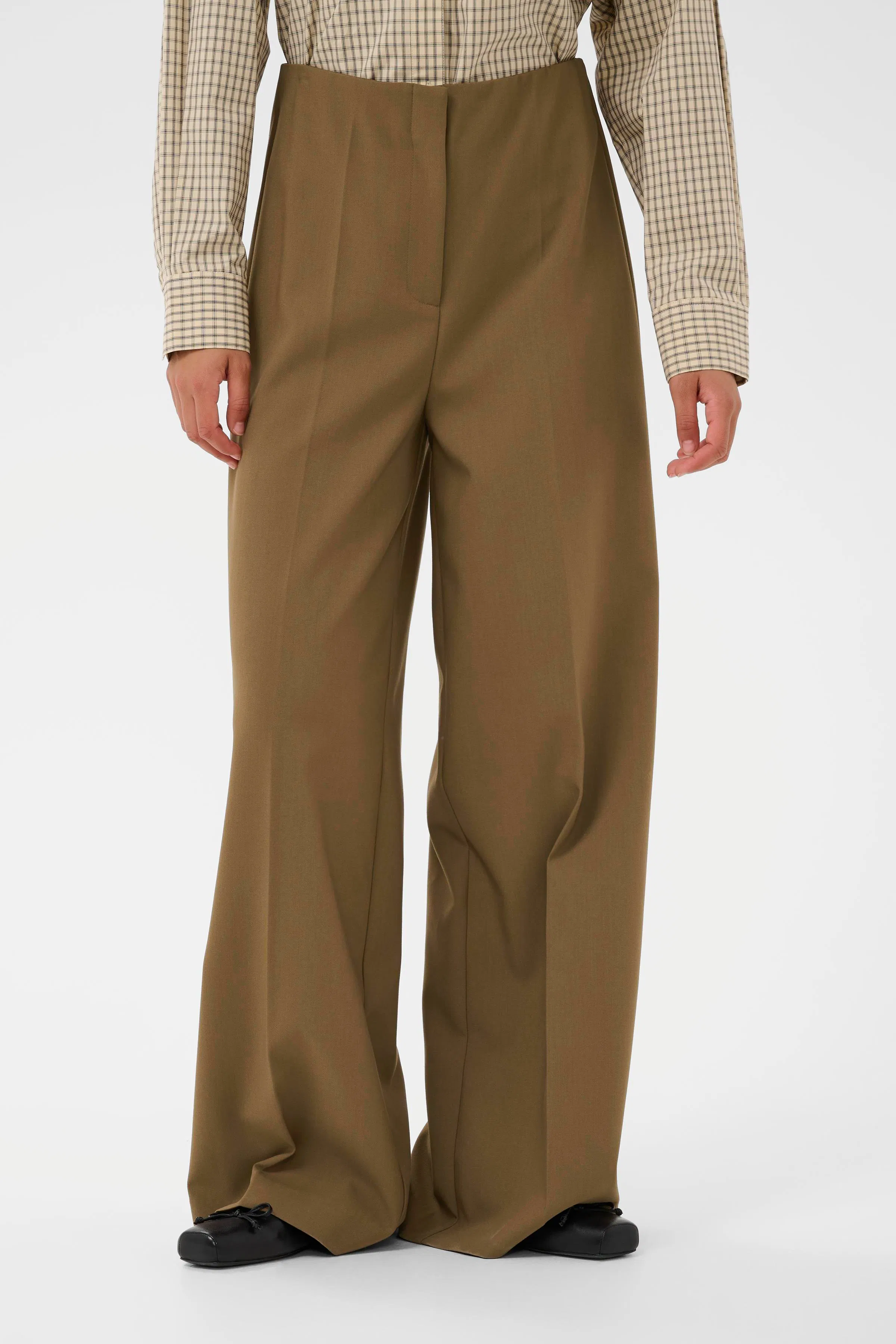 SLCorinne Wide Bukser LOOKBOOK FRONT 30407228-190617