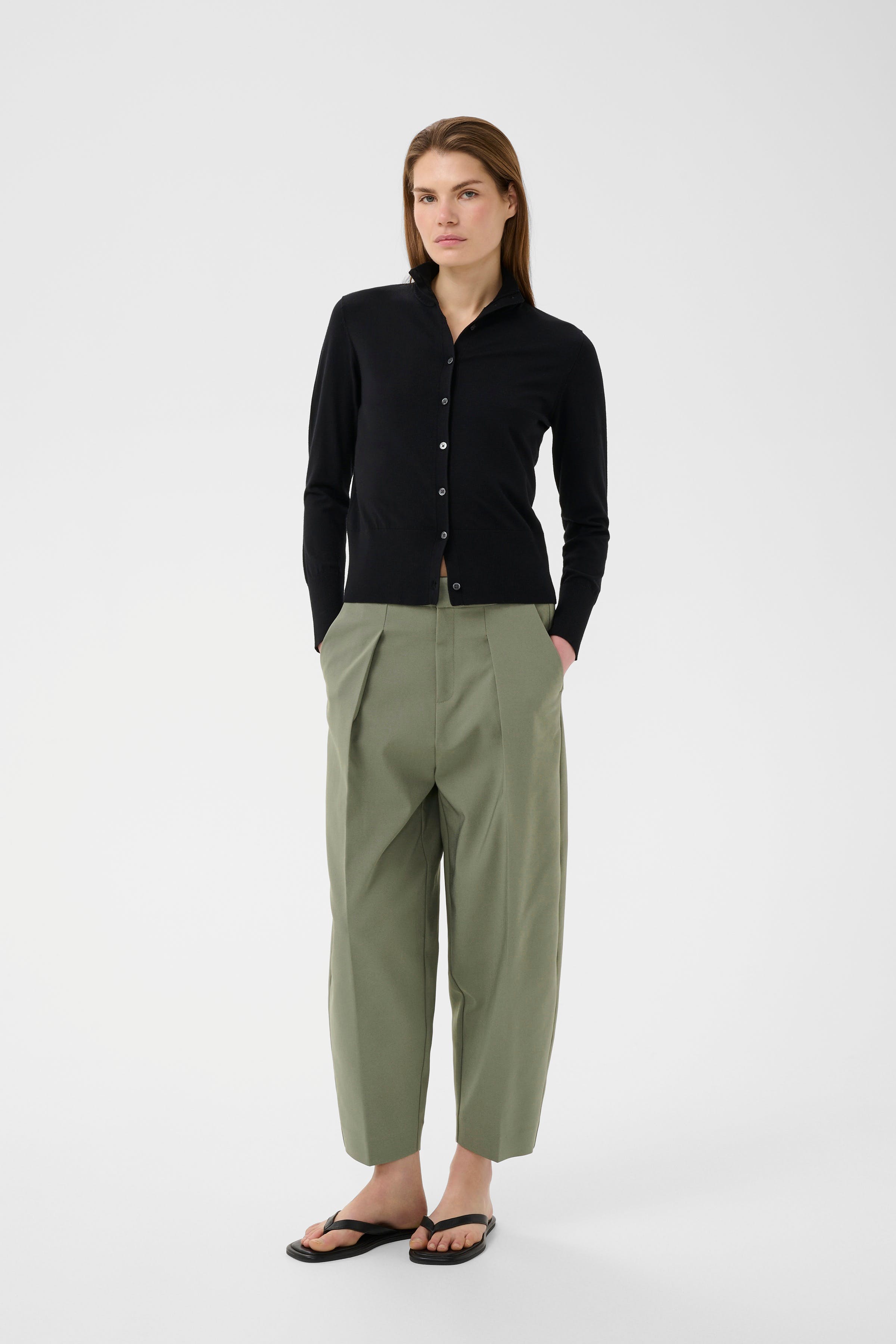 ZellaIW Barrel Trousers LOOKBOOK FRONT 30107207-180514