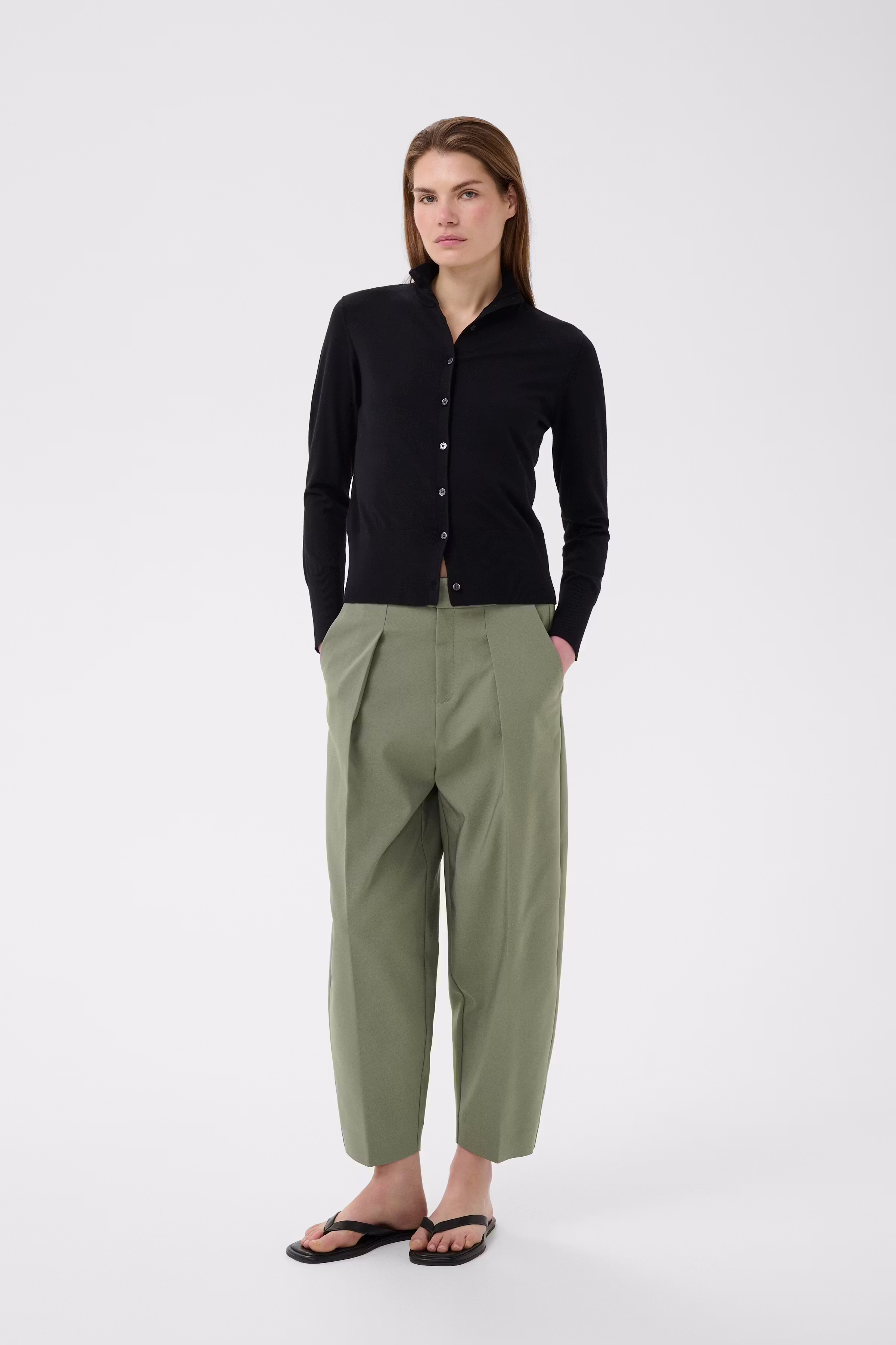 ZellaIW Barrel Trousers LOOKBOOK FRONT 30107207-180514