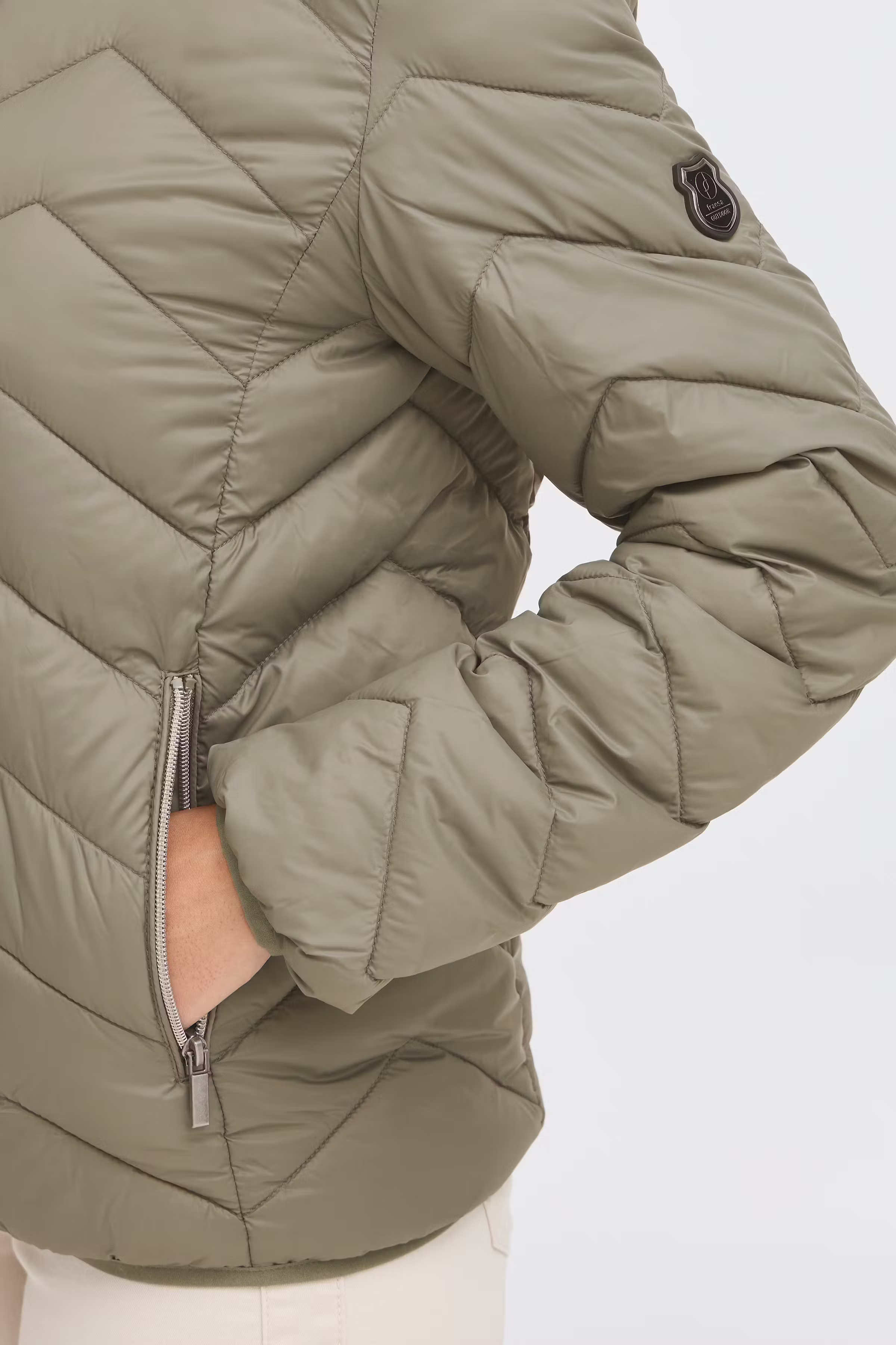 FRBAPADDING Yttertøy LOOKBOOK DETAIL 20609336-180515